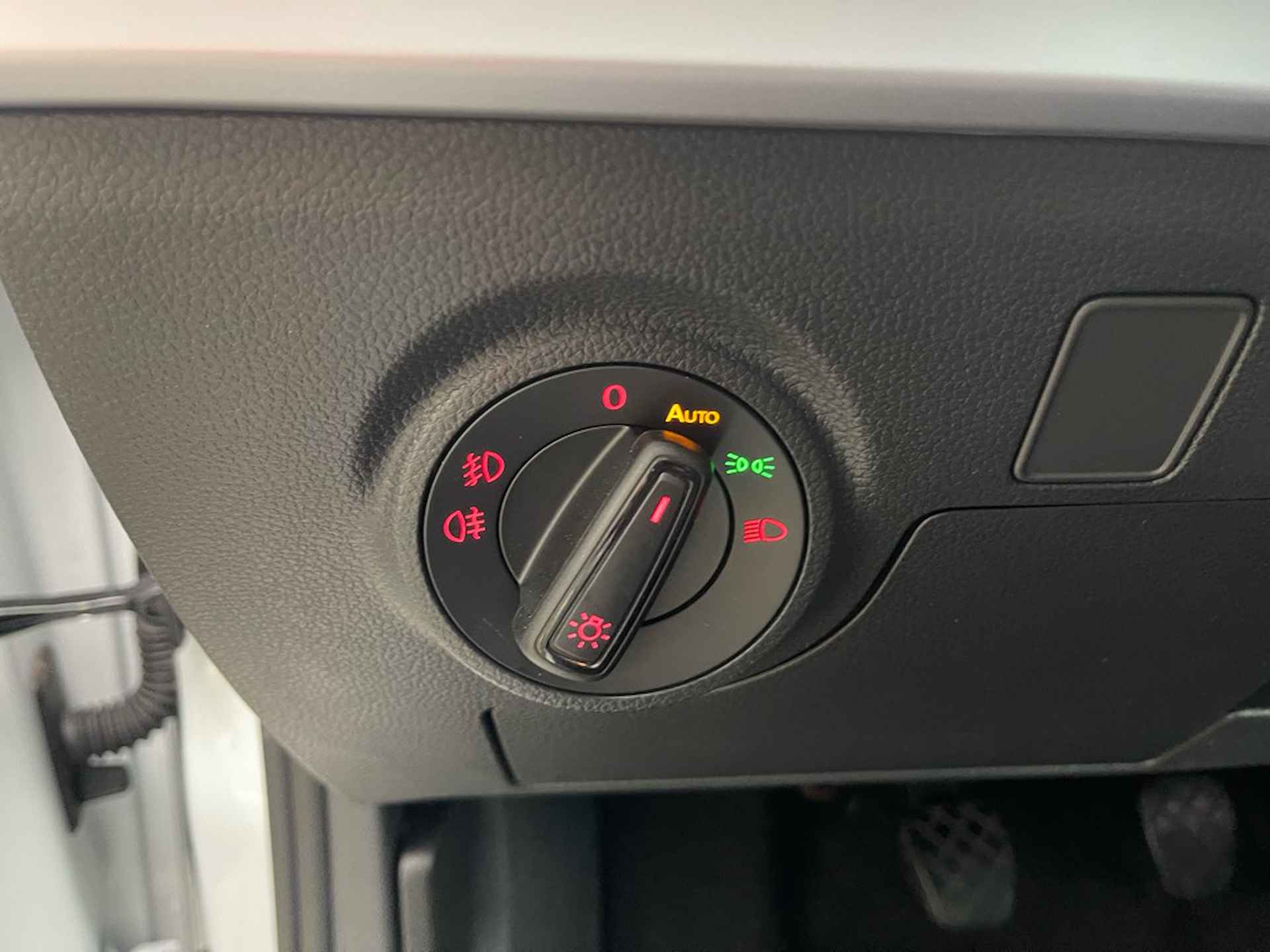 Seat Ibiza  Ibiza 1.0 TSI FR, Bus Connect, Nav, Digitale Cockpit Carplay, St - 15/28