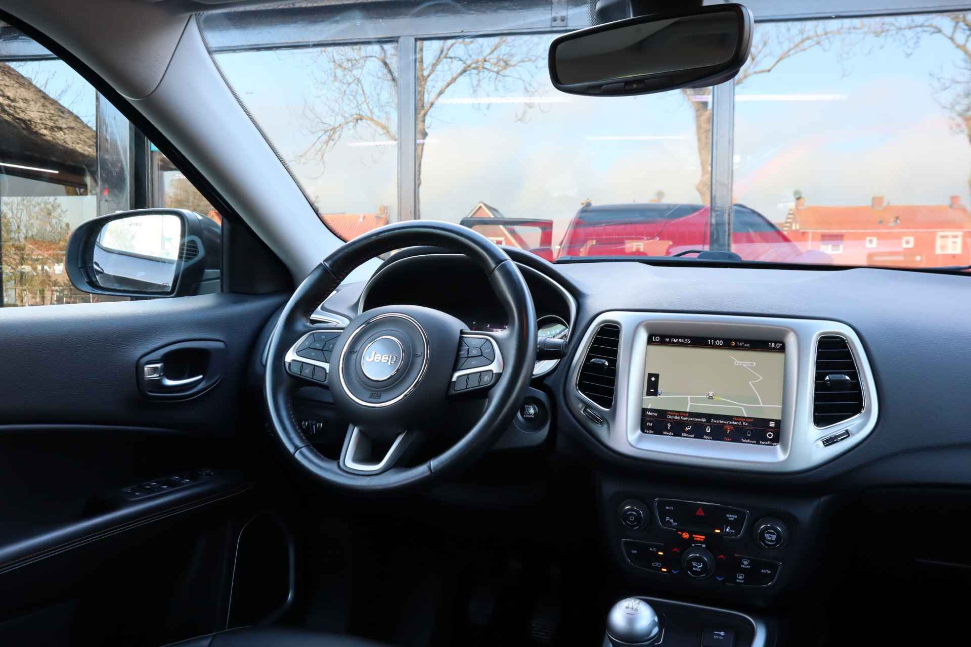 Jeep Compass 1.4 Longitude | Navigatie | Achteruitrijcamera | Carplay | Lichtmetalen Velgen | Half Lederen Bekleding - 4/32