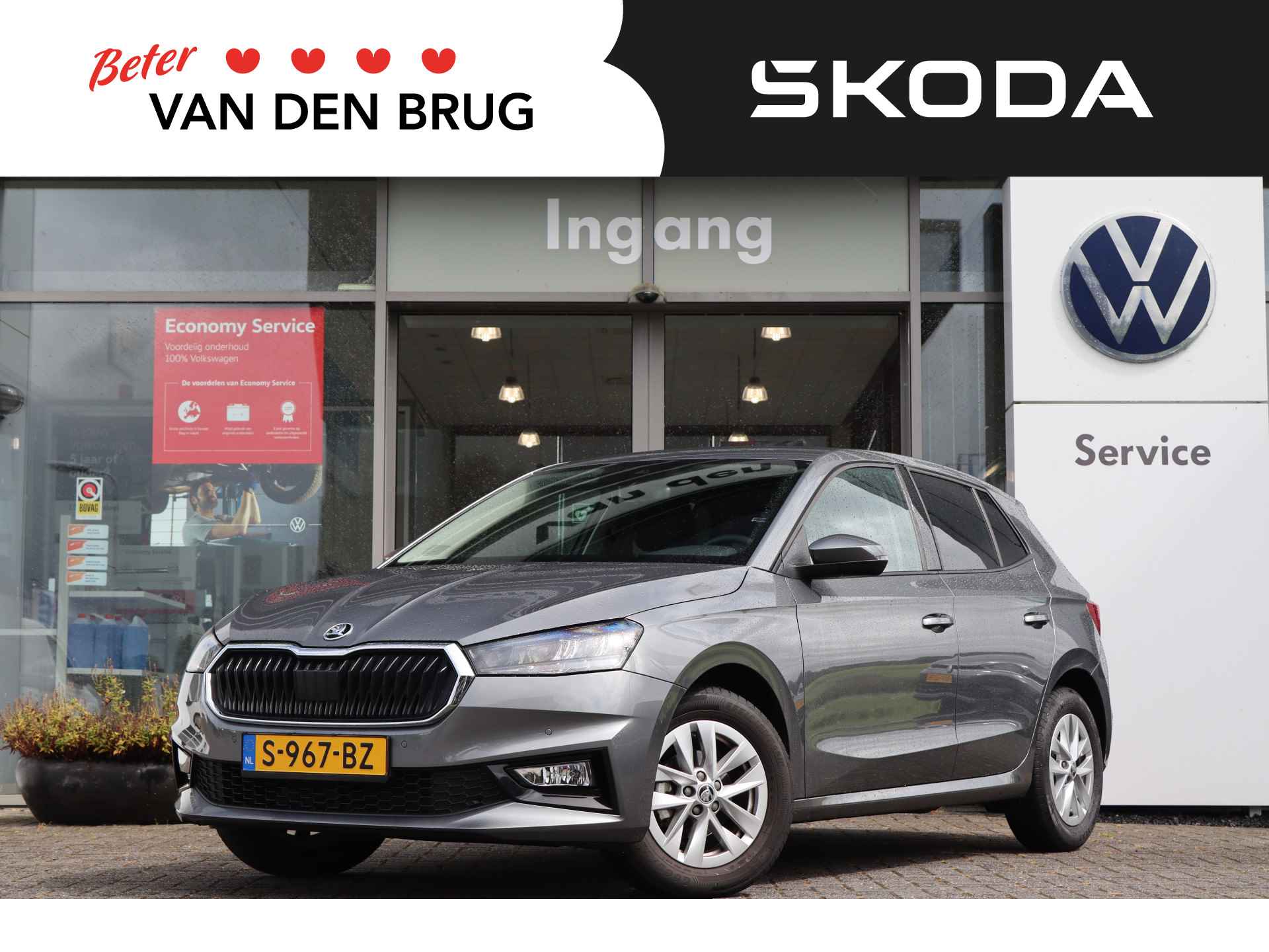 Škoda Fabia 1.0 TSI 95 pk Ambition | Airco | App Connect | Cruise control | PDC voor & achter |  Bluetooth | 15" LM Rotare | Licht & zicht pakket | | Nieuwprijs rijklaar € 24.970,- | 1e eigenaar | - 1/37