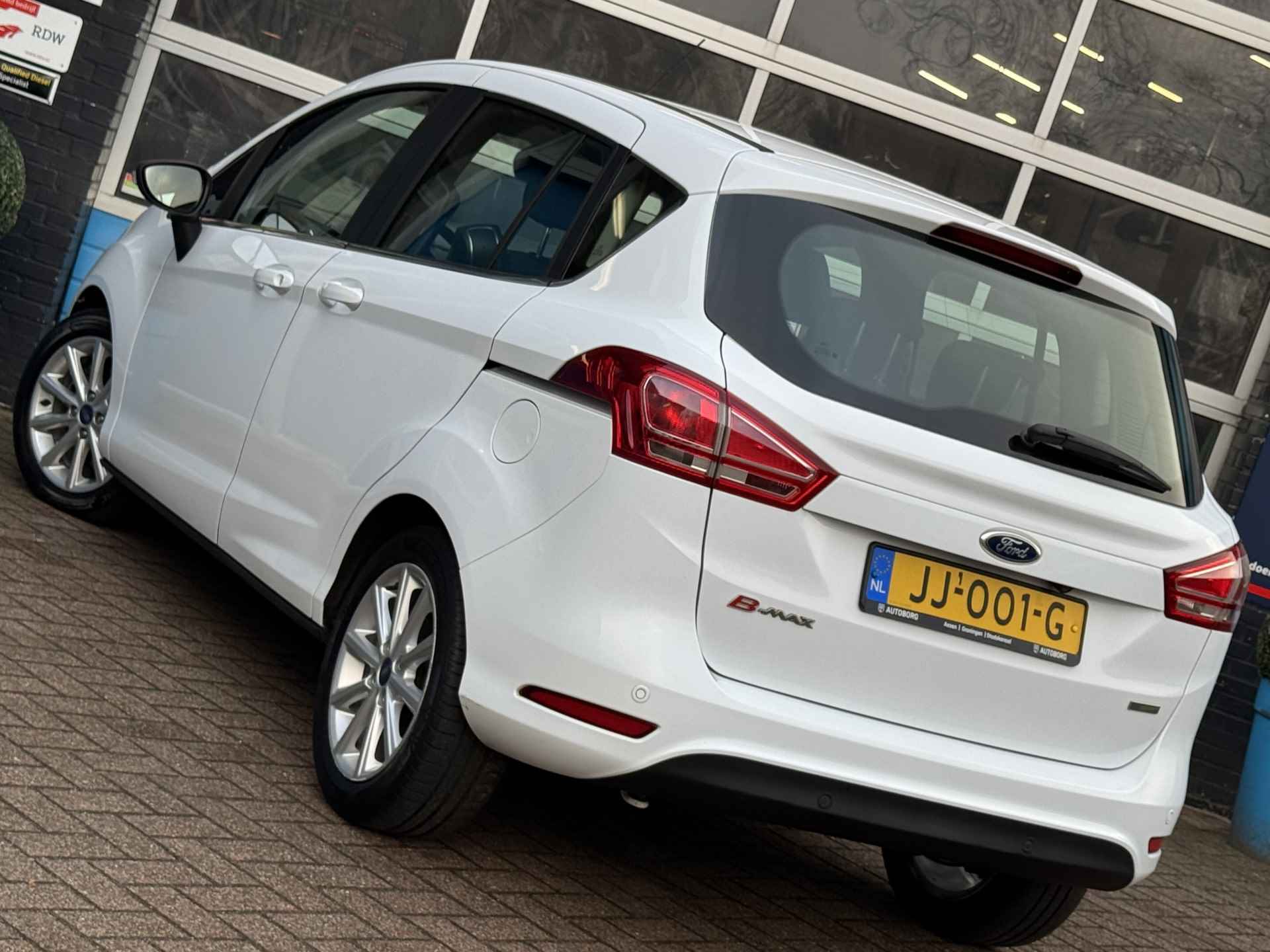 Ford B-MAX 1.0 EcoBoost Titanium | Climate Control | Cruise Control | Rijklaar + 12 Maand BOVAG Garantie - 32/37