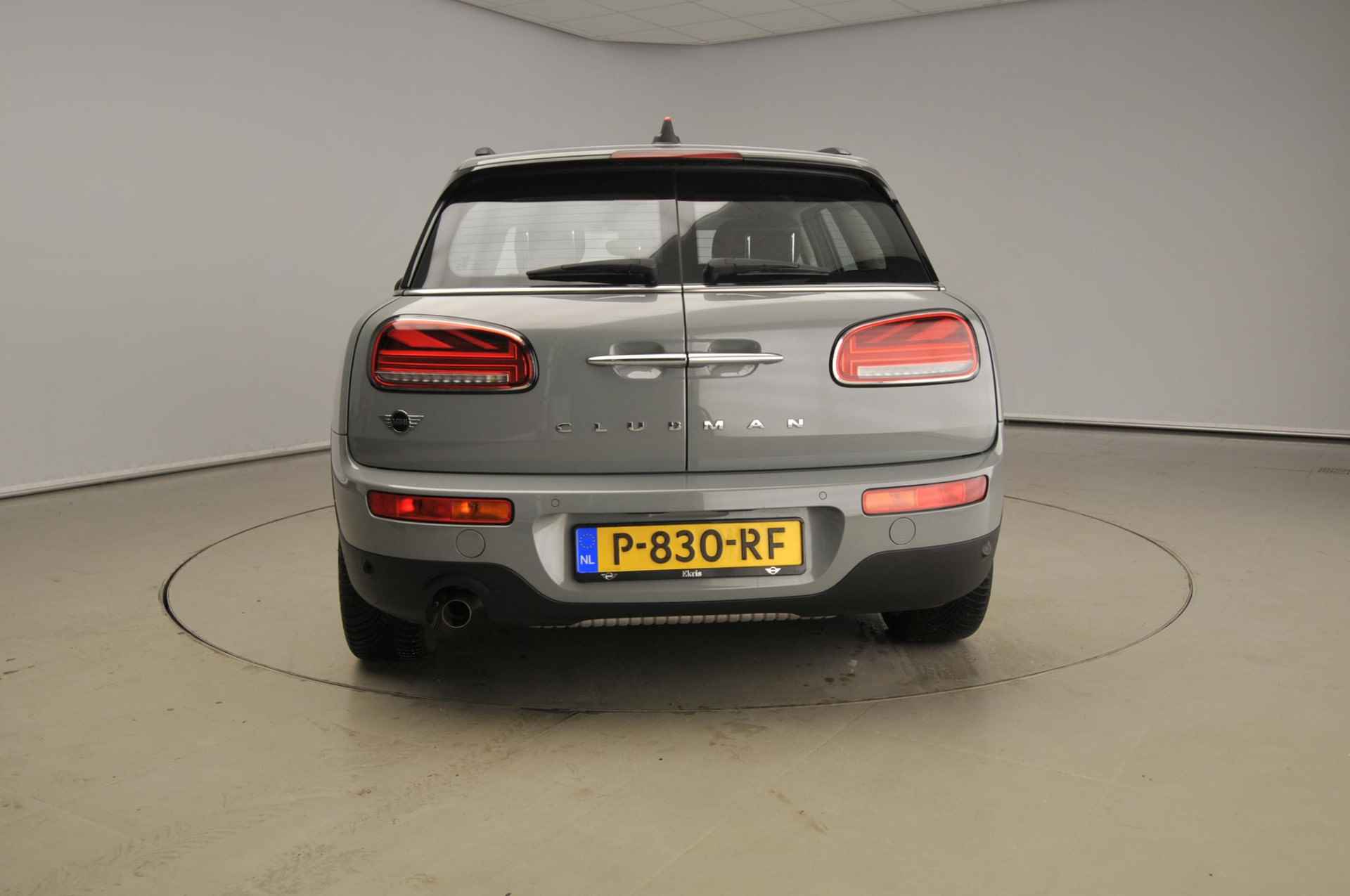 Mini Clubman One Business Edition Sportstoelen / PDC / Cruise / Navigatie / LED / DAB / Alu wielen 17 inch - 6/36