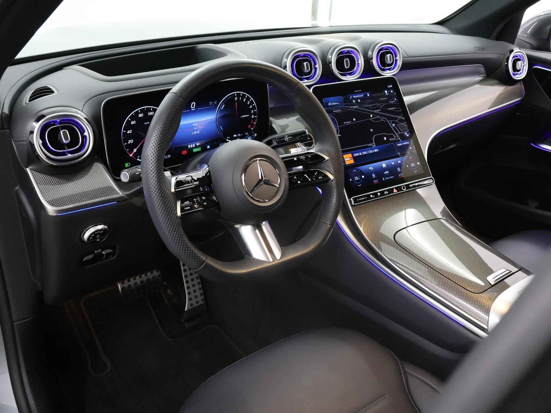 Mercedes-Benz GLC-klasse 300e 4MATIC AMG Premium Plus | Panoramadak | Memory pakket | Digital Light | Keyless Go | 20 inch Multispaaks Velgen | Treeplanken - 8/47