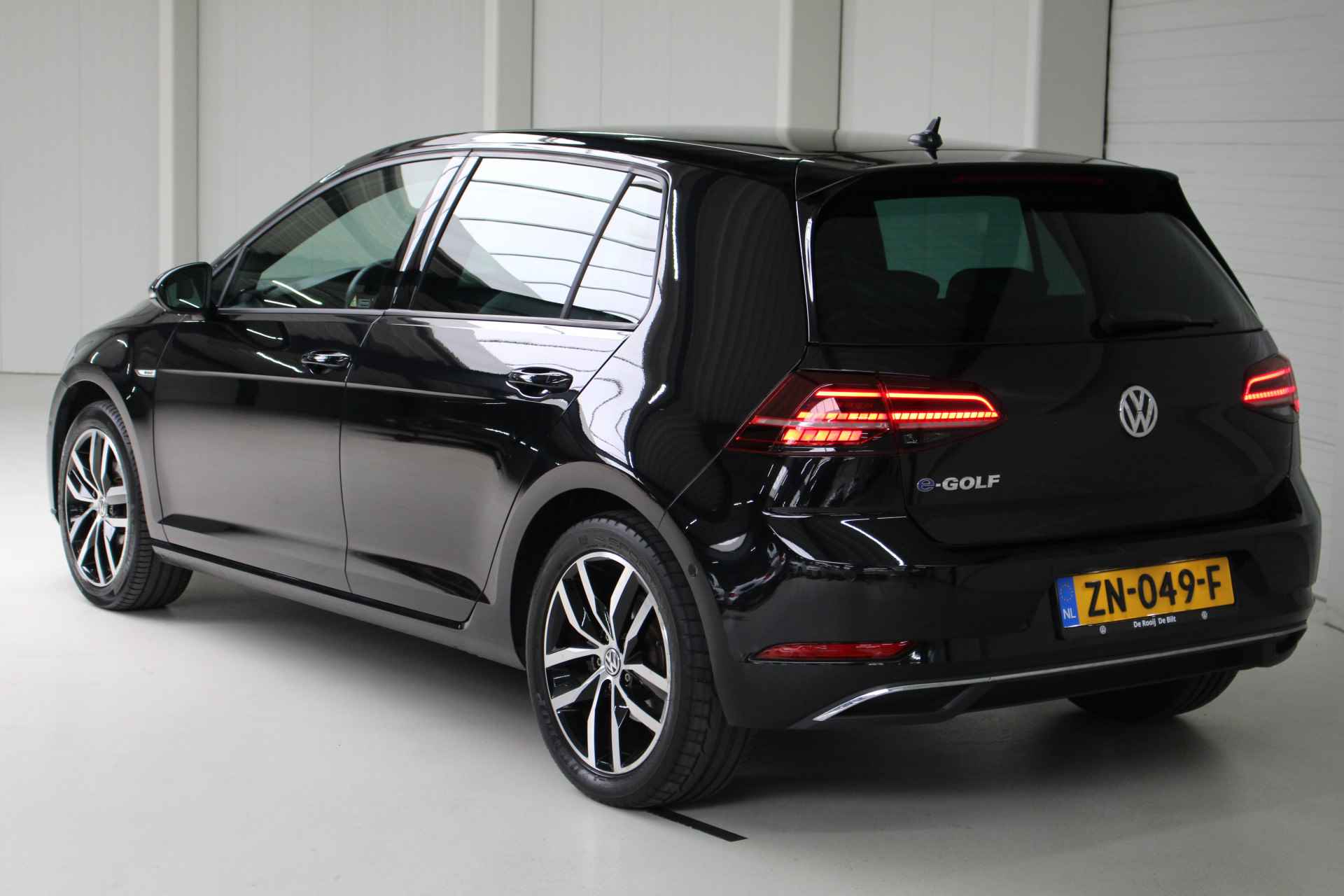 Volkswagen e-Golf e-Golf 100kW / 136PK Leder | Navigatie | Warmtepomp | Dynaudio - 3/21