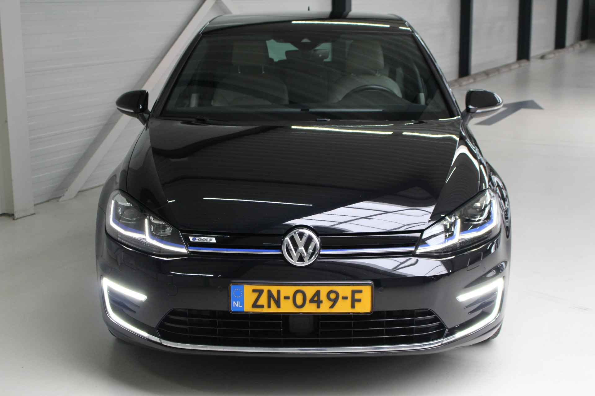 Volkswagen e-Golf e-Golf 100kW / 136PK Leder | Navigatie | Warmtepomp | Dynaudio - 8/21