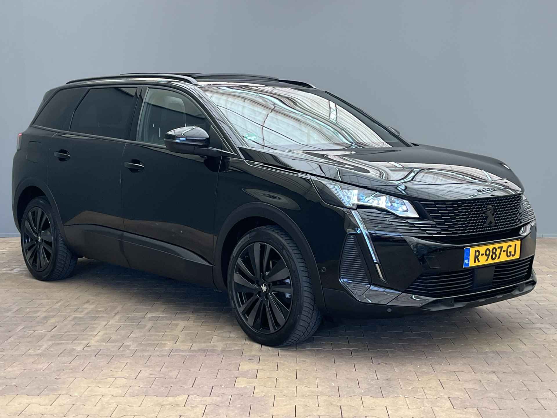 Peugeot 5008 1.6 180PK EAT8 AUTOMAAT GT Black Pack | Panoramadak | Navigatie | Stoelenpakket! | Leder/Alcantara | Hifi premium Focal | Draadl - 11/50