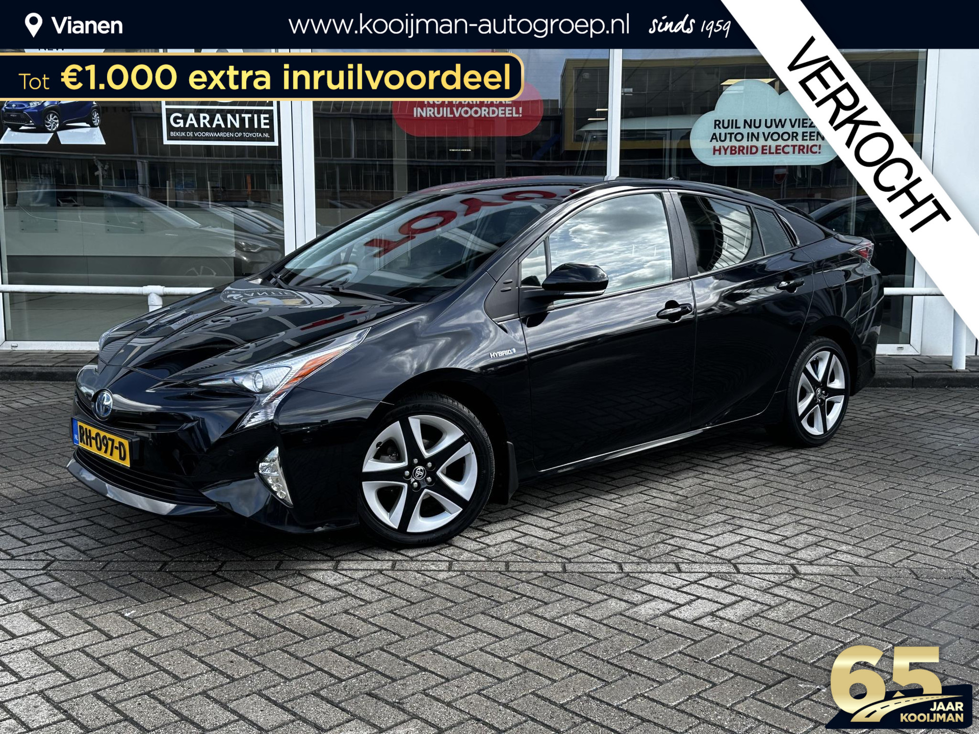 Toyota Prius 1.8 Dynamic Achteruitrijcamera, DAB+, Lane departure warning, Trekhaak