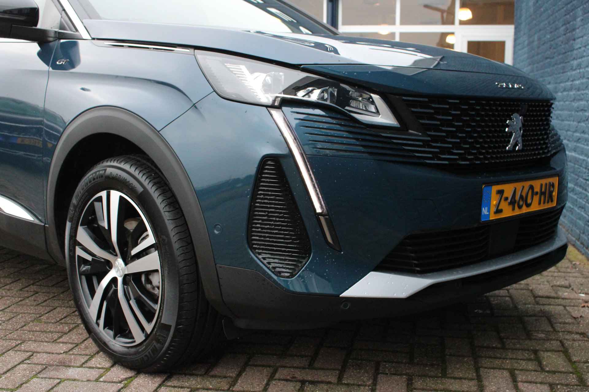 Peugeot 3008 SUV GT HYbrid 136pk e-DCS6 | Automaat | Navigatie | Camera | Adaptieve cruise control | - 8/33