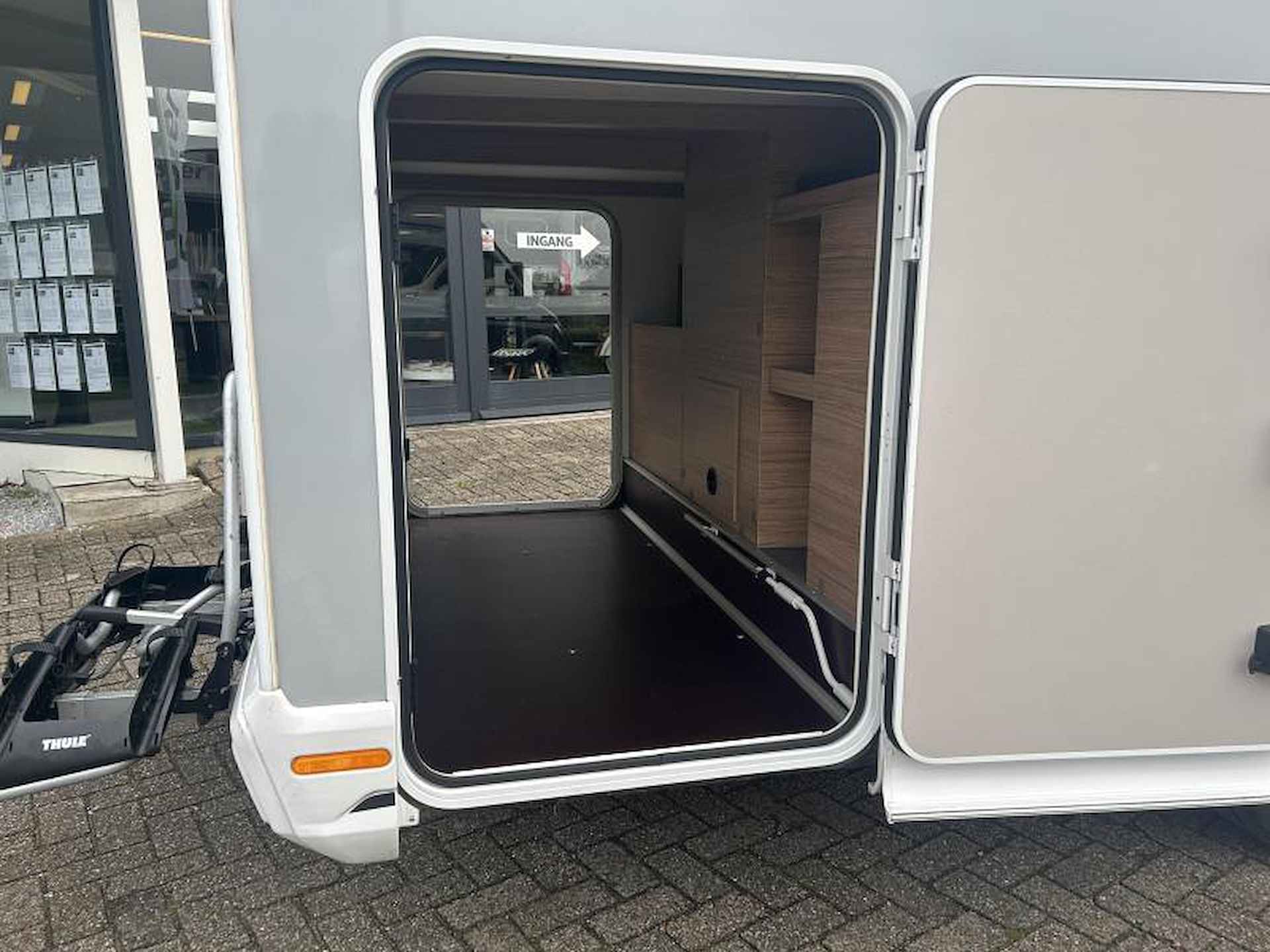 Knaus Van TI Man 640 MEG Automaat 180 PK - 20/21