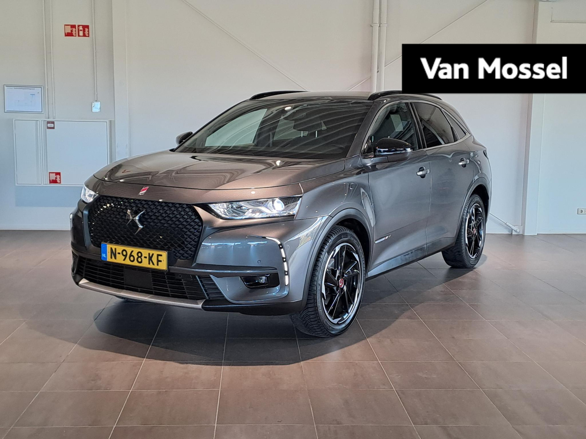 DS 7 Crossback 1.2 PureTech Performance Line | Navigatie | Alcantara bekleding | Camera