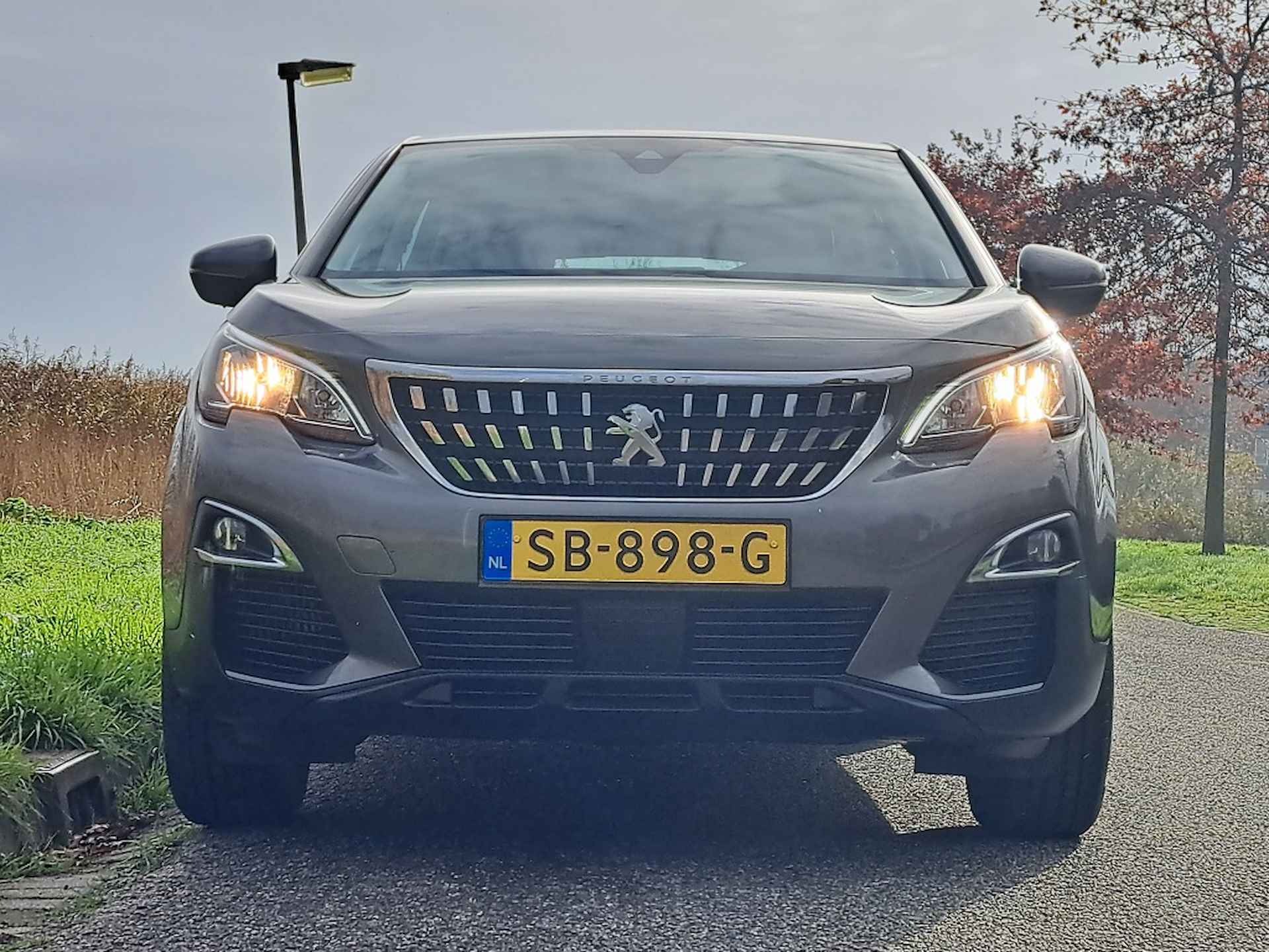 Peugeot 3008 1.2 PureTech Active | LEDER | CARPLAY/ANDROID | NAVI | LMV - 17/50