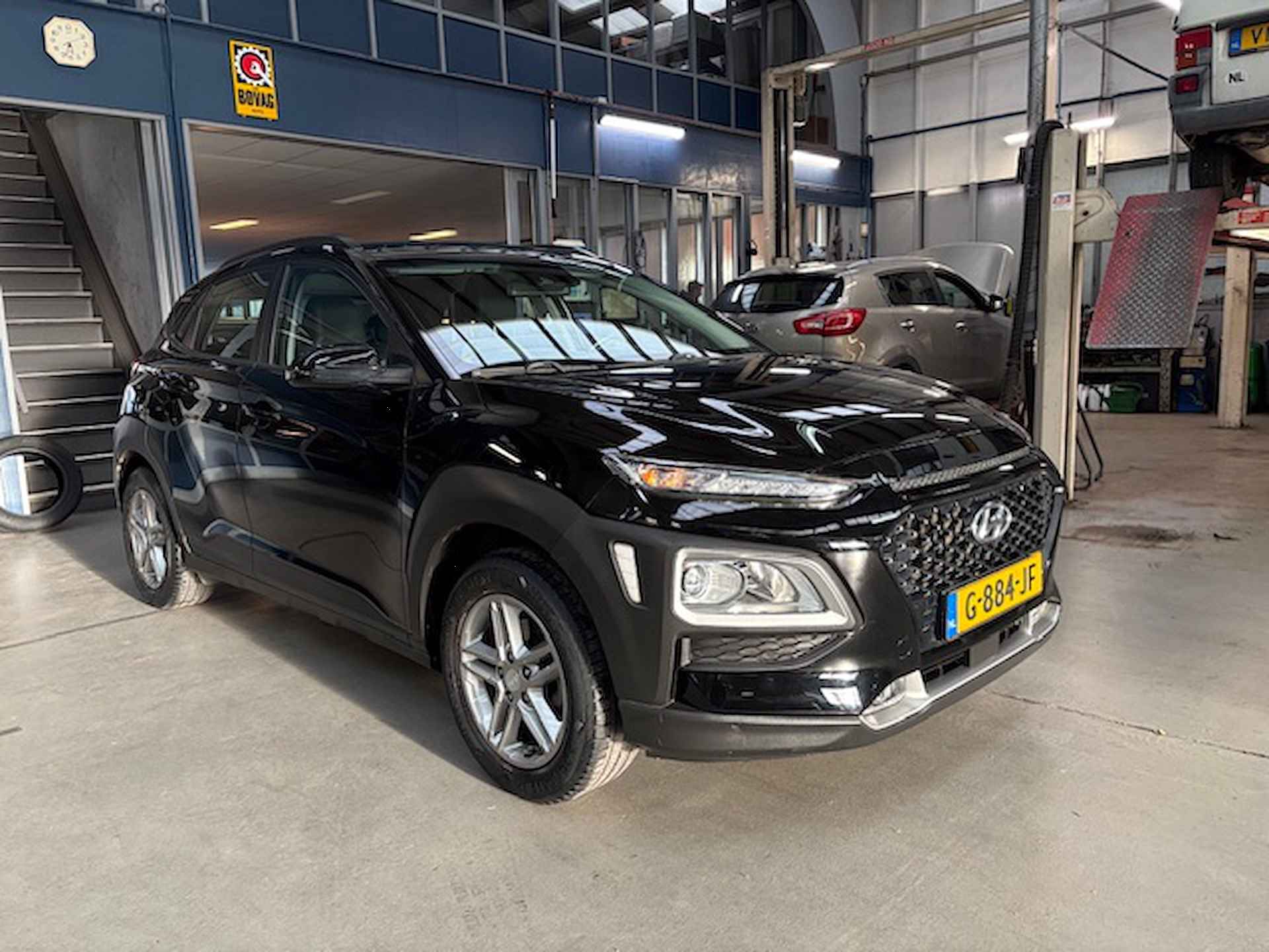 Hyundai Kona 1.0 T-GDI 120pk Comfort | Navigatie | Apple carplay / Android auto | Trekhaak | Camera | Cruise control | All-season banden | NAP | Rijklaar prijs! - 7/24