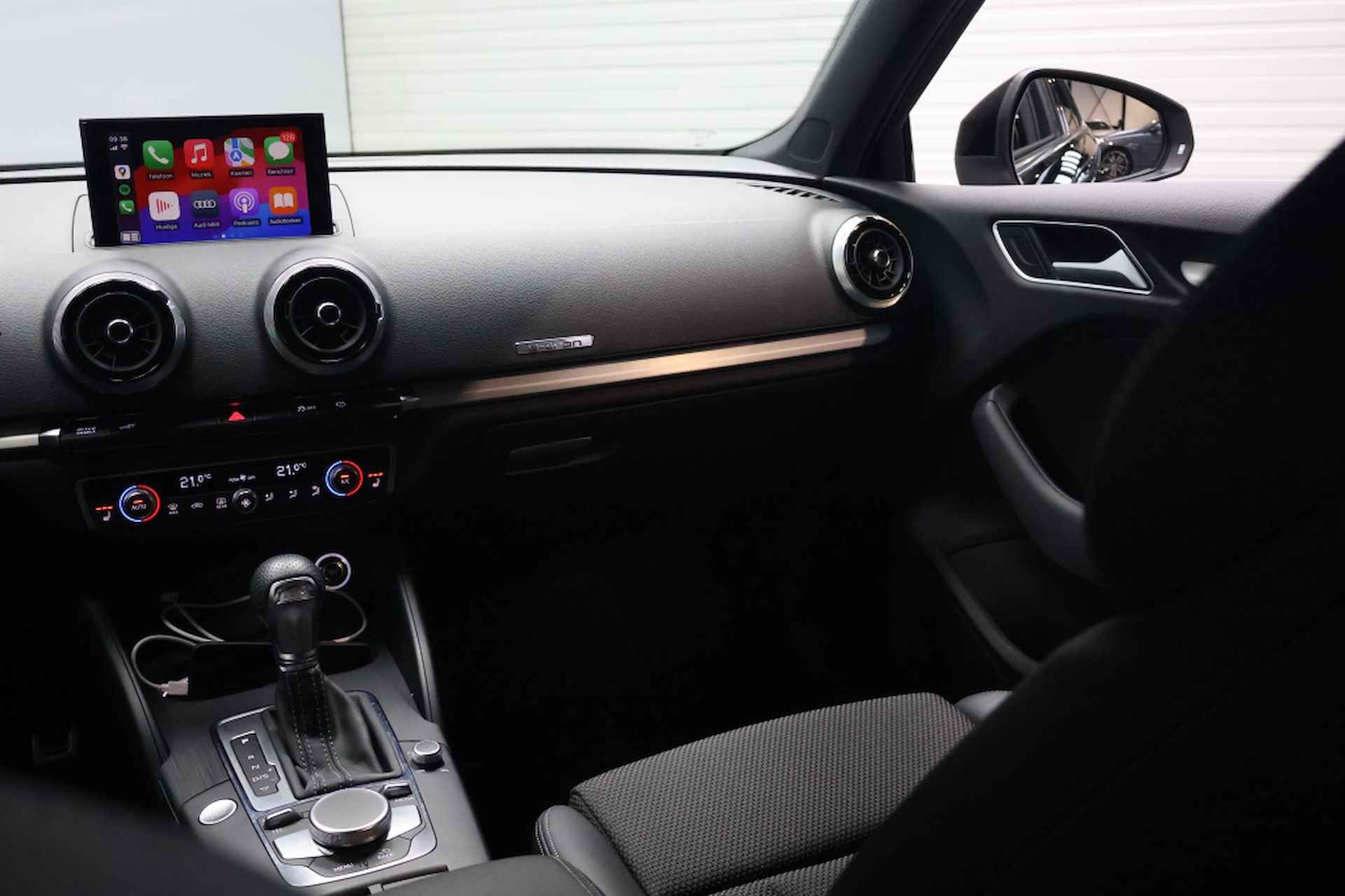 Audi A3 Sportback 40 e-tron | S-Line | Carplay - 22/25