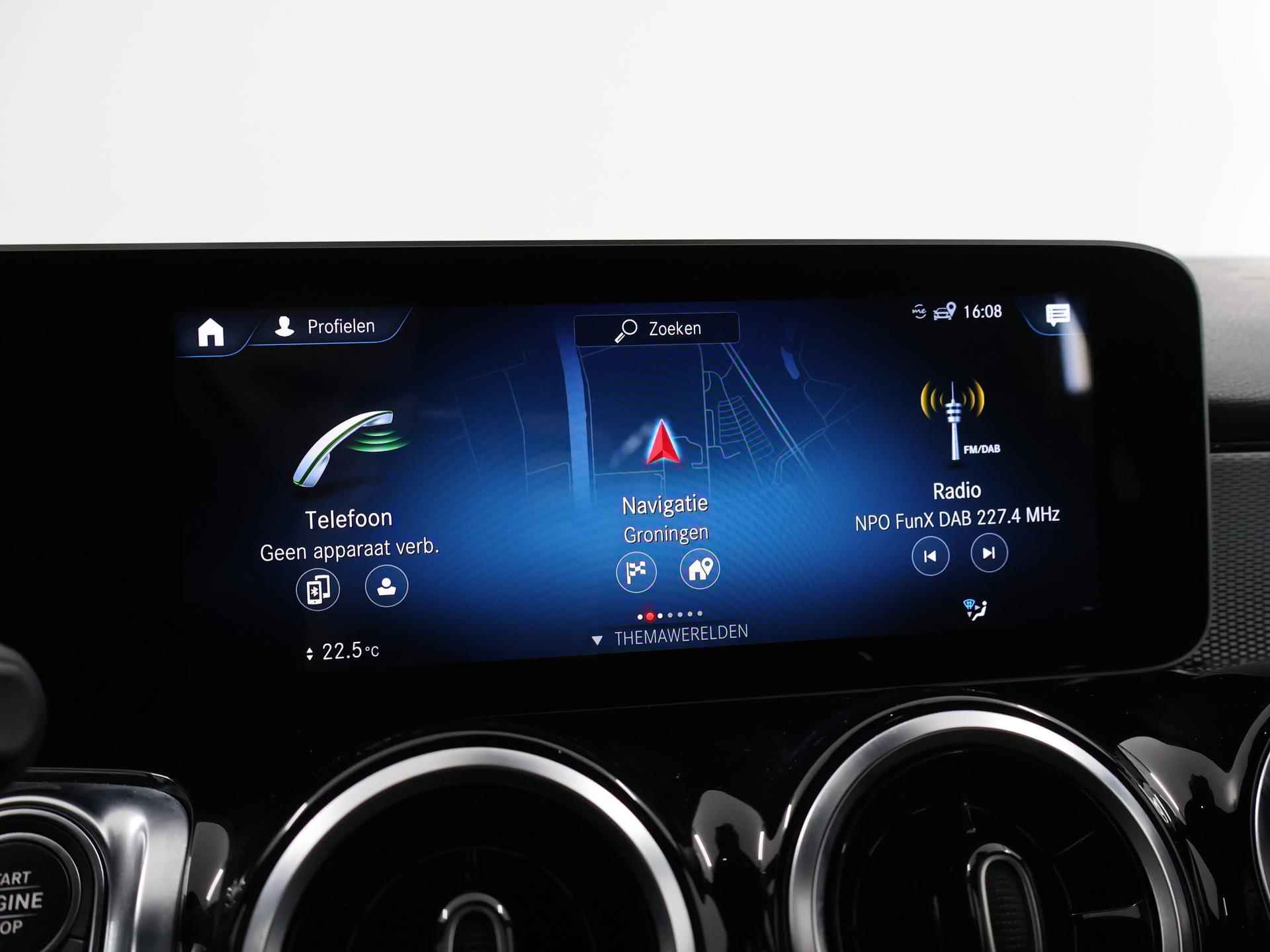 Mercedes-Benz GLB 200 Advantage | Trekhaak | Parkeercamera | Cruise Control | Climate Control | Apple CarPlay | widescreen cockpit - 26/49