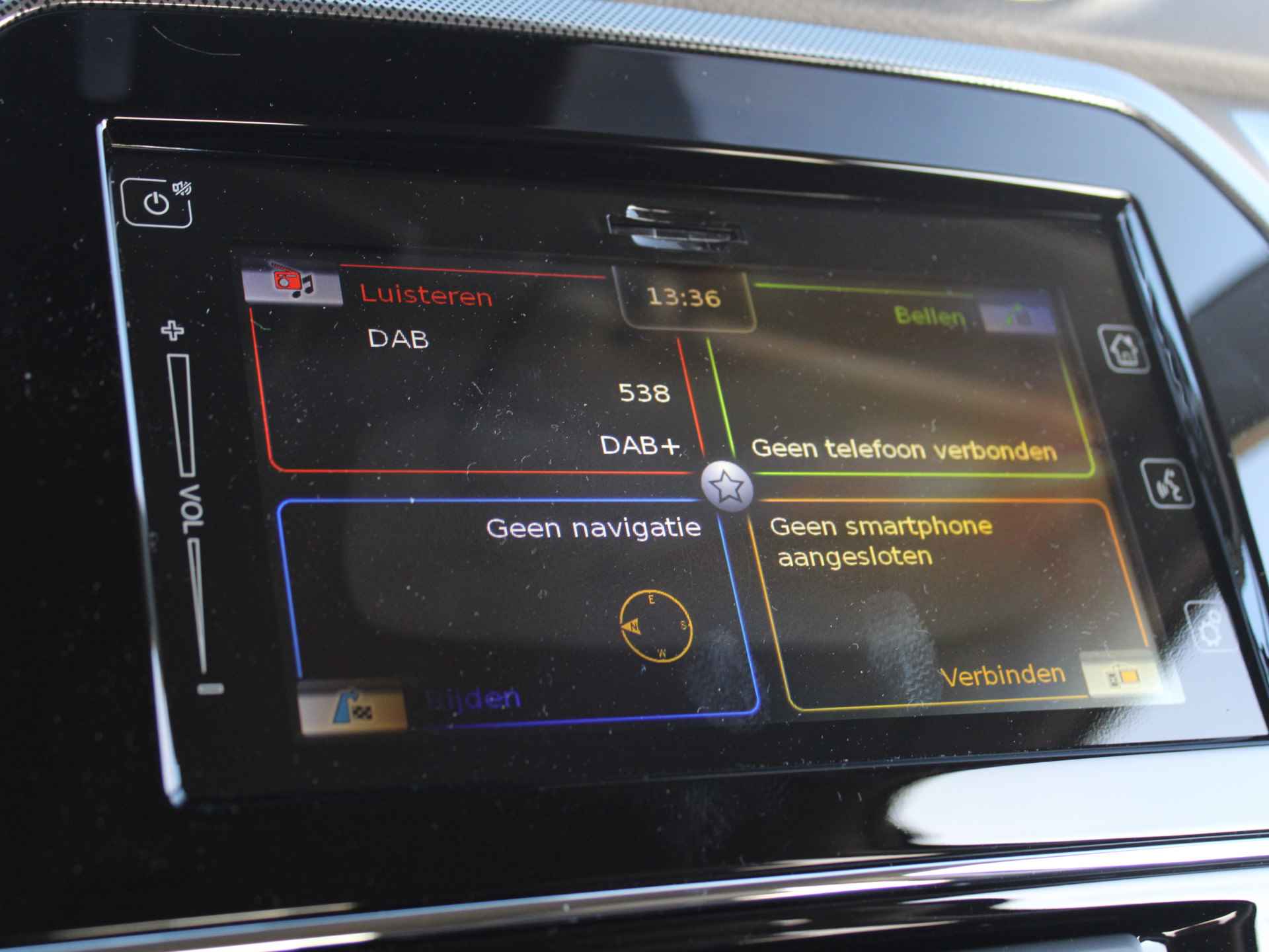 Suzuki Vitara 1.5 Hybrid Style Automaat 6 Jaar Garantie Luxe Bekleding, Adaptieve Cruise Control, Carplay/Android Auto, Navigatie, Keyless Go - 19/40