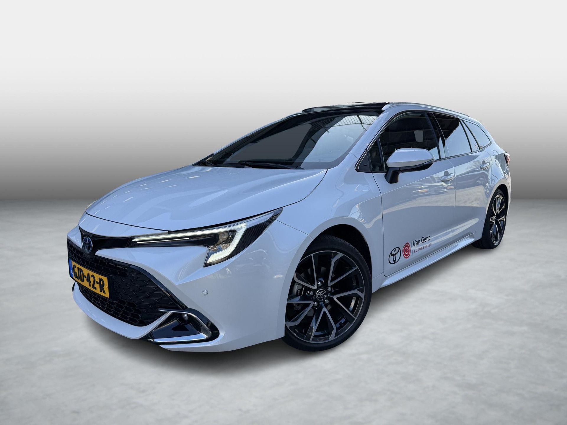 Toyota Corolla Touring Sports Hybrid 140 Executive | Panoramadak | Dodehoek | JBL