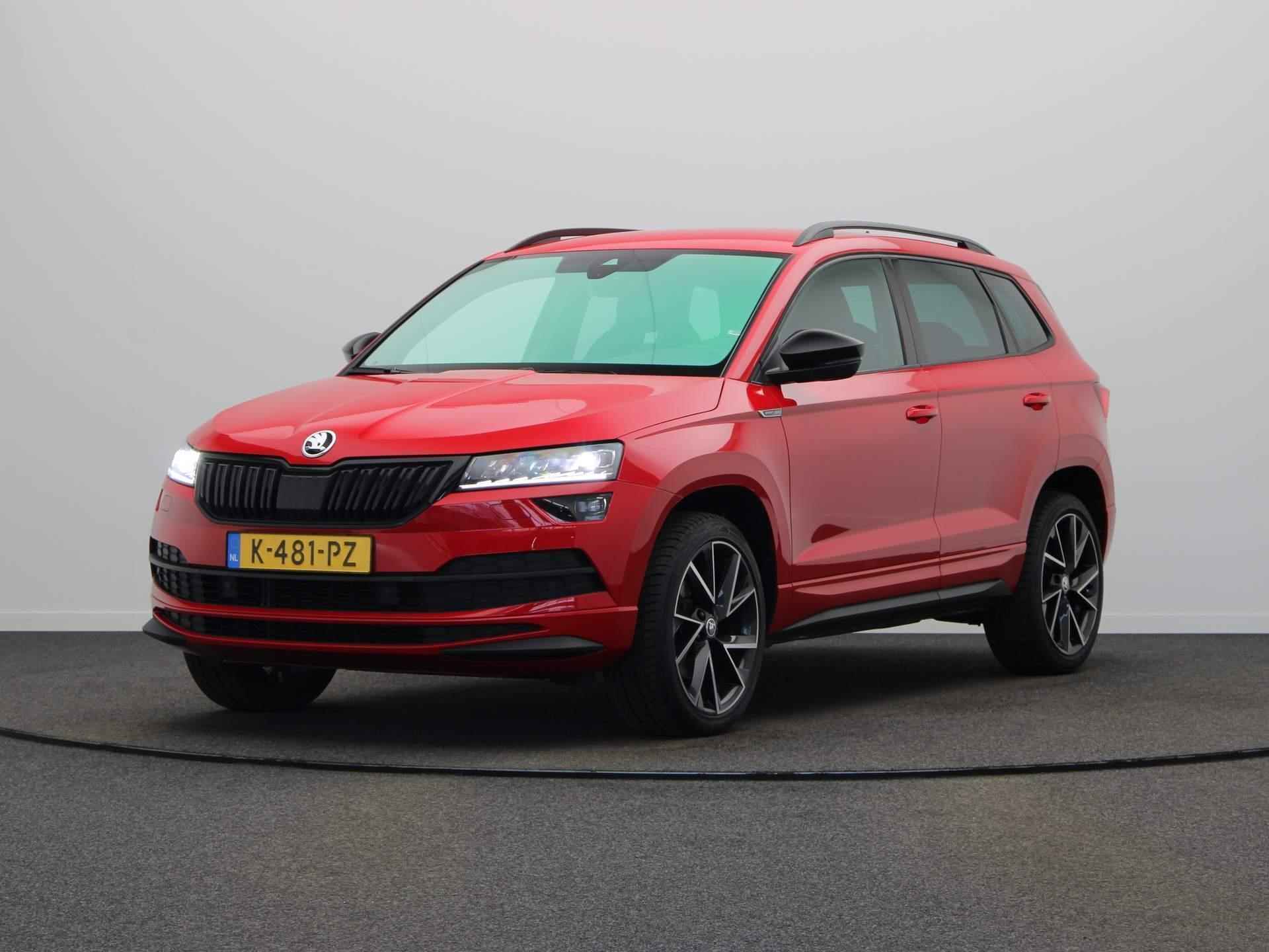 Skoda Karoq 1.5 TSI ACT Sportline Business | Verwarmde Voorruit | Achteruitrijcamera | Apple Carplay | 19 Inch Velgen | - 19/44