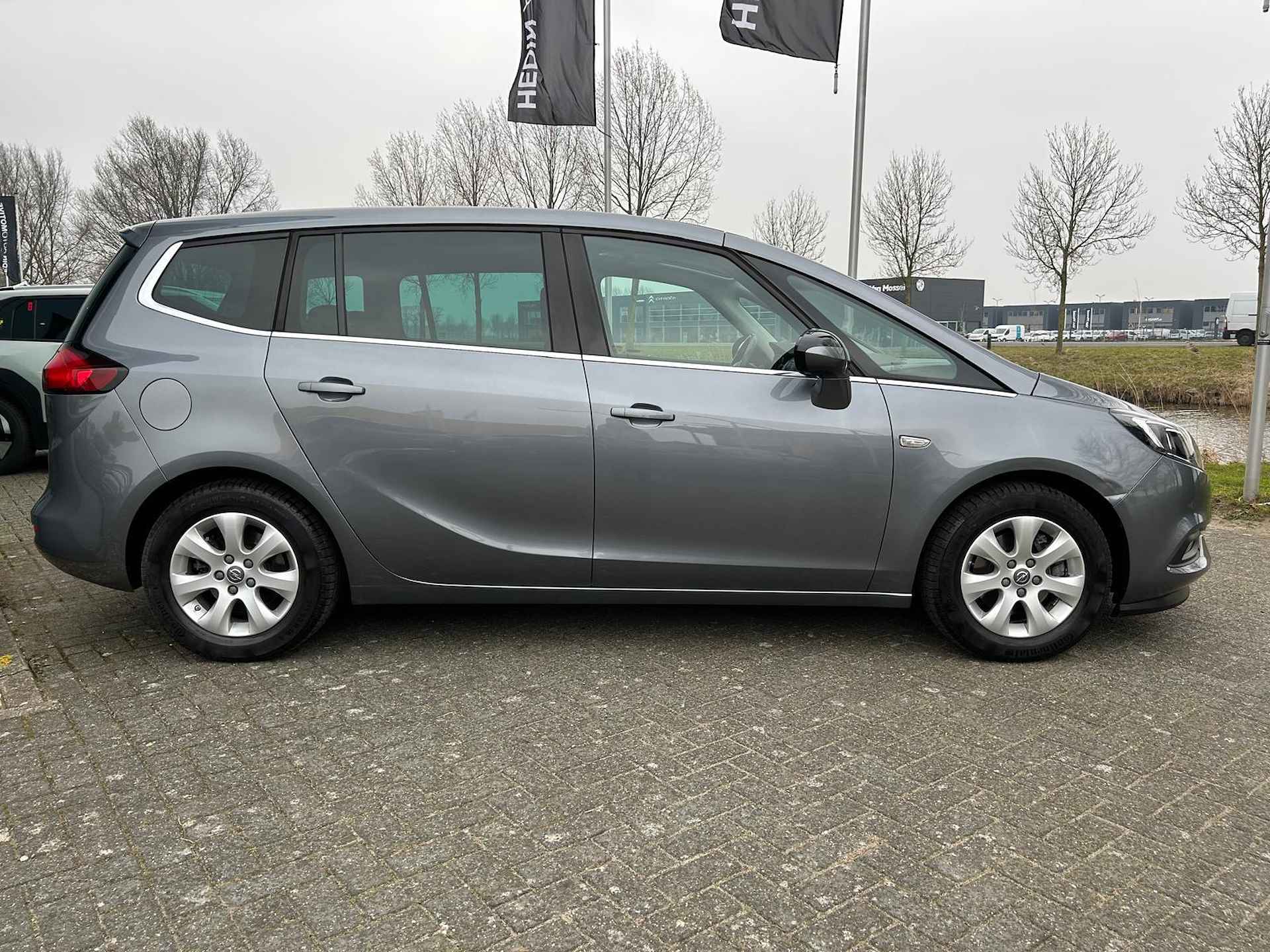 Opel Zafira 1.4 Turbo Business+ 7p. AIRCO | NAVIGATIE | CLIMATE CONTROL | LMV ZOMER EN LMV WINTERBANDEN | PDC V+A | LMV 17 INCH | TREKHAAK - 25/27