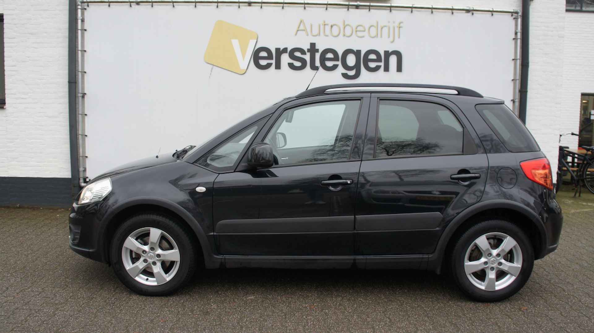 Suzuki SX4 1.6 Exclusive - 3/25