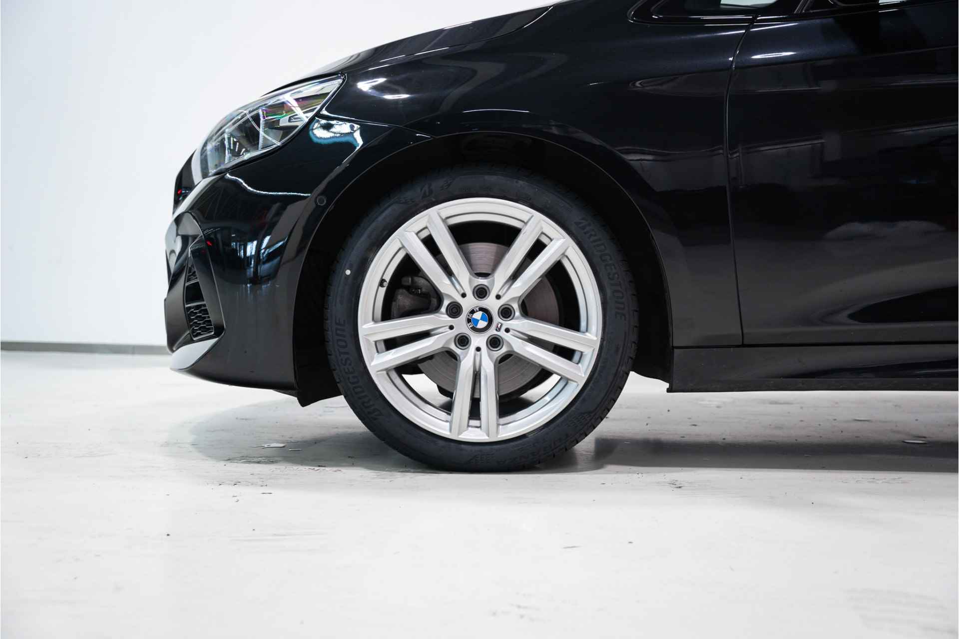 BMW 2 Serie Gran Tourer 220i Business Edition Plus 7 Pers. M Sportpakket Aut. - 6/29