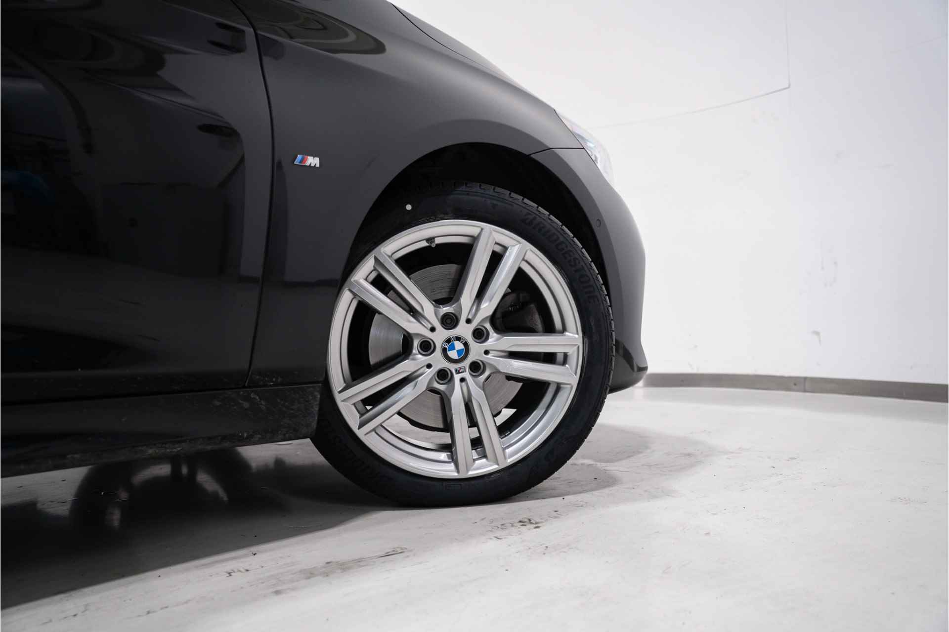 BMW 2 Serie Gran Tourer 220i Business Edition Plus 7 Pers. M Sportpakket Aut. - 22/29