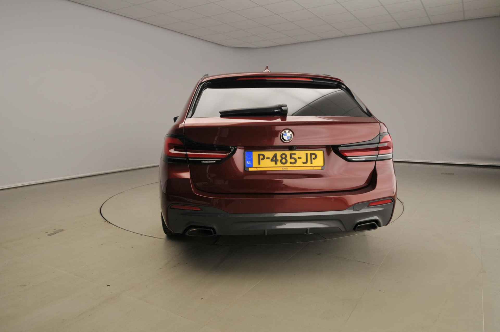 BMW 5 Serie Touring 540d xDrive | M-Sportpakket | Laserlicht | Leder | Navigatie | Schuifdak | Trekhaak | DAB | Bowers & Wilkins sound | Alu 20 inch - 4/53