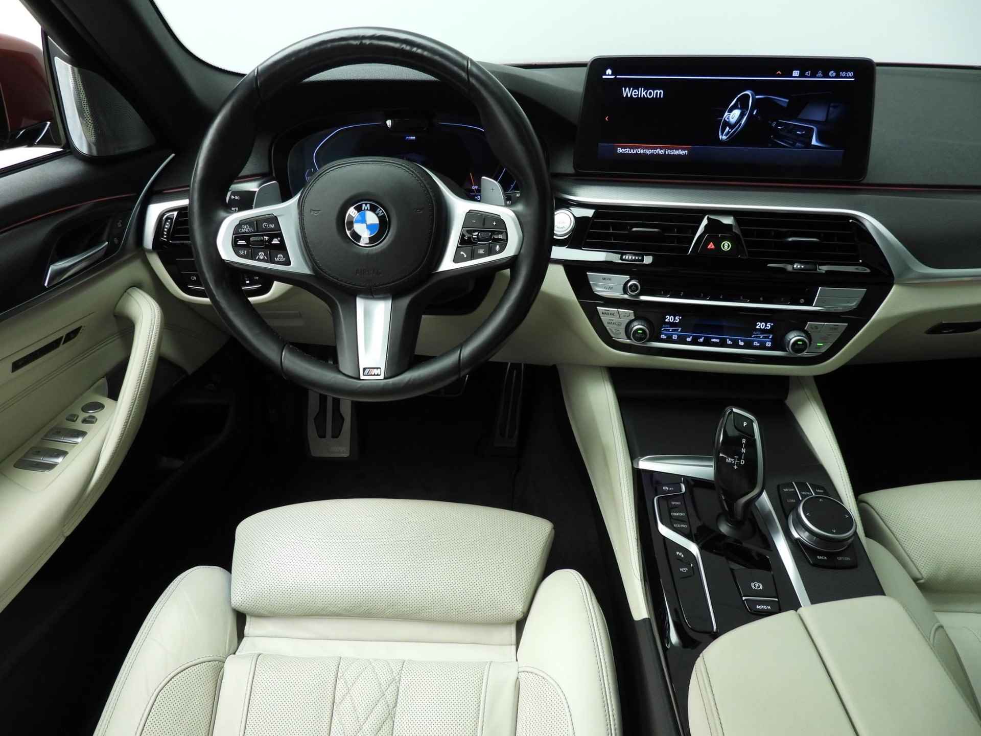 BMW 5 Serie Touring 540d xDrive | M-Sportpakket | Laserlicht | Leder | Navigatie | Schuifdak | Trekhaak | DAB | Bowers & Wilkins sound | Alu 20 inch - 11/52