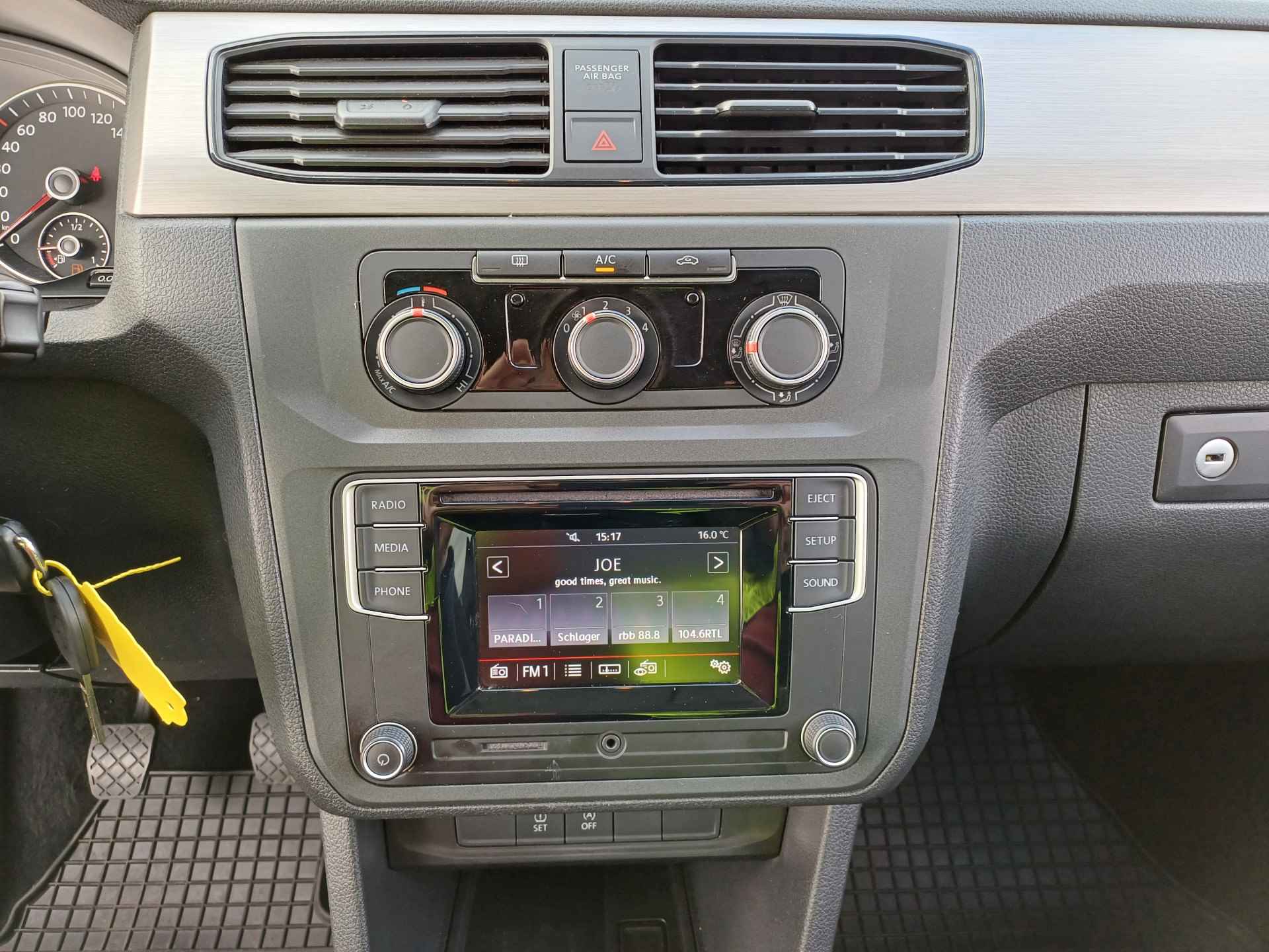 Volkswagen Caddy 1.2 TSI Trendline Lage km stand | Cruise | Airco | Bluetooth | Parkeerhulp - 30/41