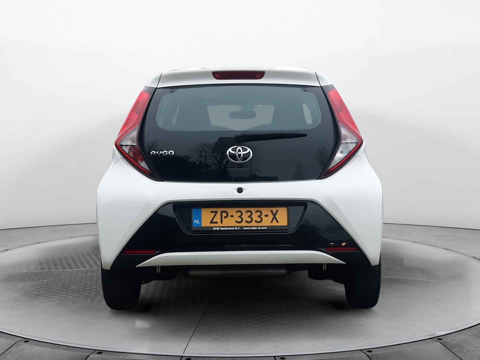 Toyota Aygo 1.0 VVT-i x-play (73 PK) 1e Eig, Keurig-Onderh, 12-Mnd-BOVAG, NL-Auto, Navigatie/Apple-Carplay/Android-Auto, Cruisecontrol, Achteruitrijcamera, Airco, Hill-Hold, Privacy-Glas - 31/36