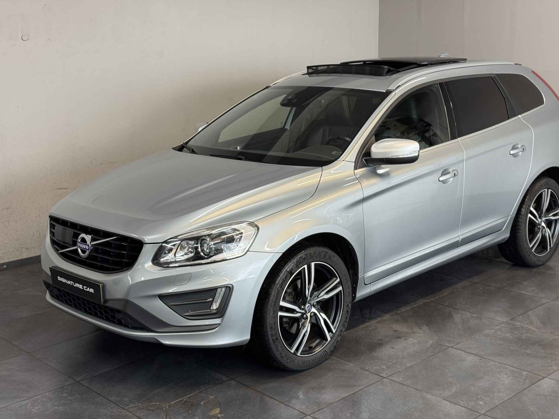 Volvo XC60 2.0 D4 FWD R-Design ✅ Panoramadak ✅ R-Design ✅ Harman/Kardon ✅ Trekhaak ✅ Stoelverwarming ✅ Adaptive Cruise Control ✅ Stuurverwarming ✅ - 18/82