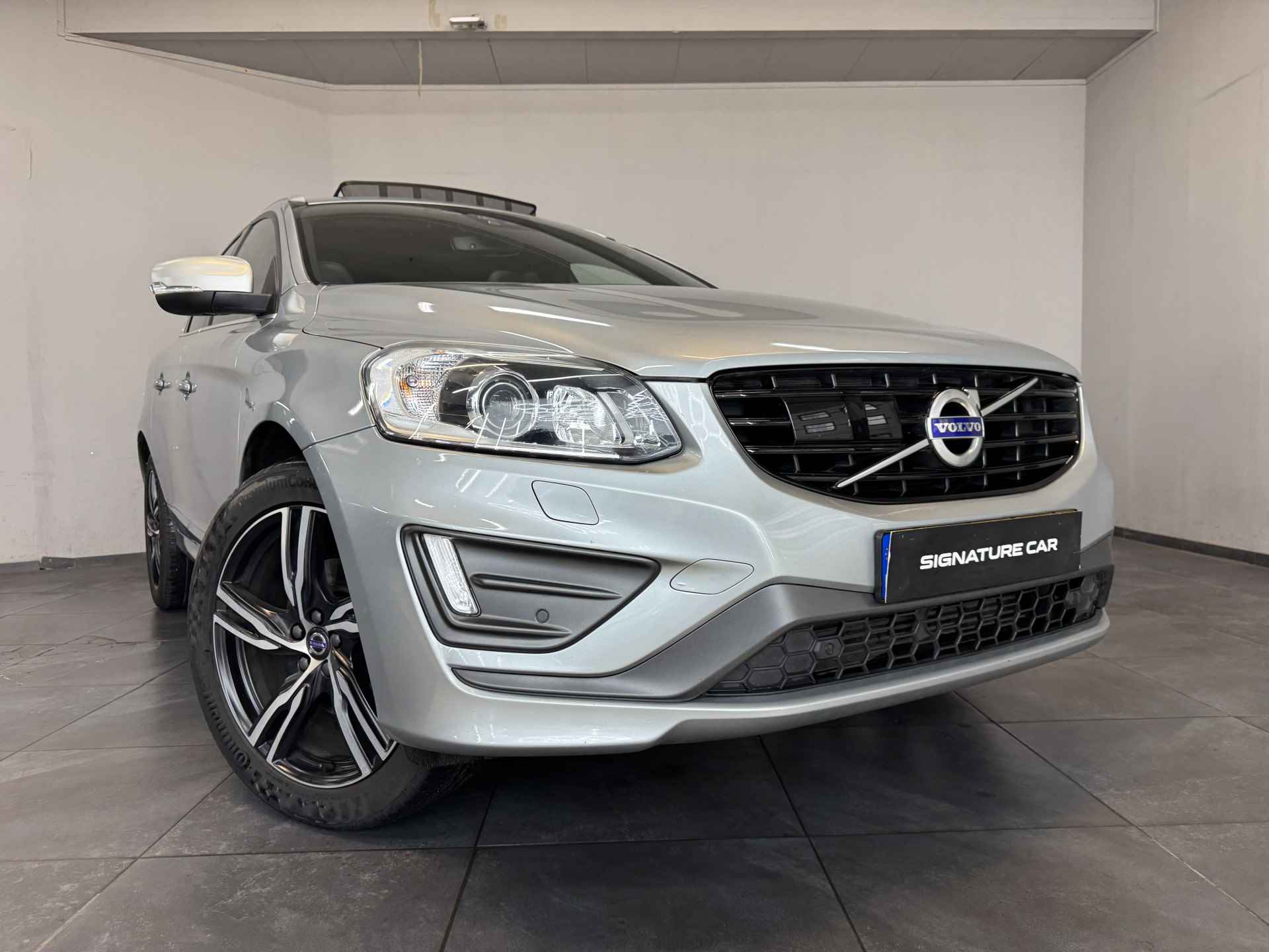 Volvo XC60 2.0 D4 FWD R-Design ✅ Panoramadak ✅ R-Design ✅ Harman/Kardon ✅ Trekhaak ✅ Stoelverwarming ✅ Adaptive Cruise Control ✅ Stuurverwarming ✅ - 38/82