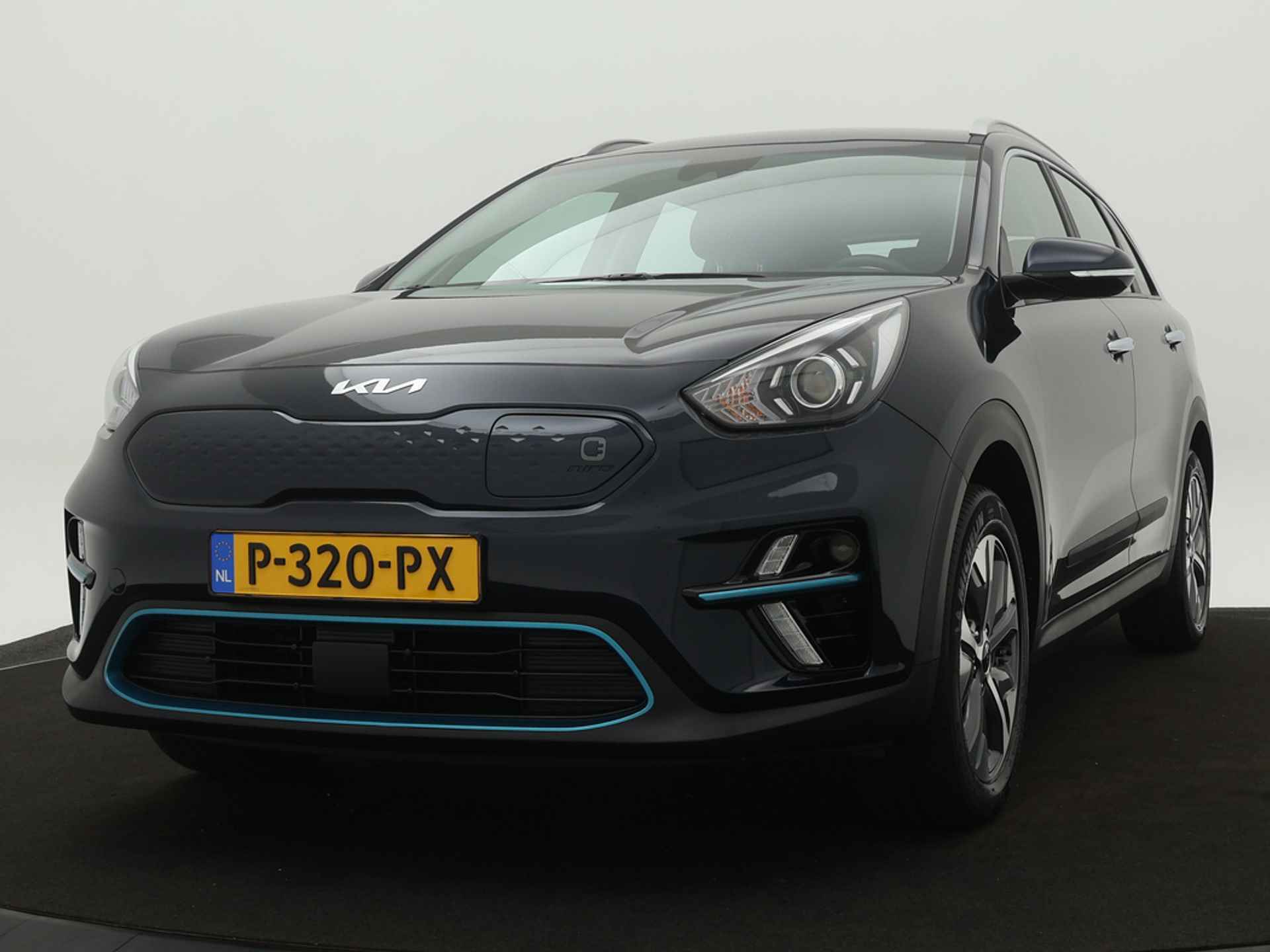 Kia e-Niro DynamicLine 64 kWh *€2000 Subsidie beschikbaar* - Apple CarPlay/Android Auto - Adaptieve Cruise Control - Navigatie - Fabrieksgarantie tot 05-2029 - 3/45