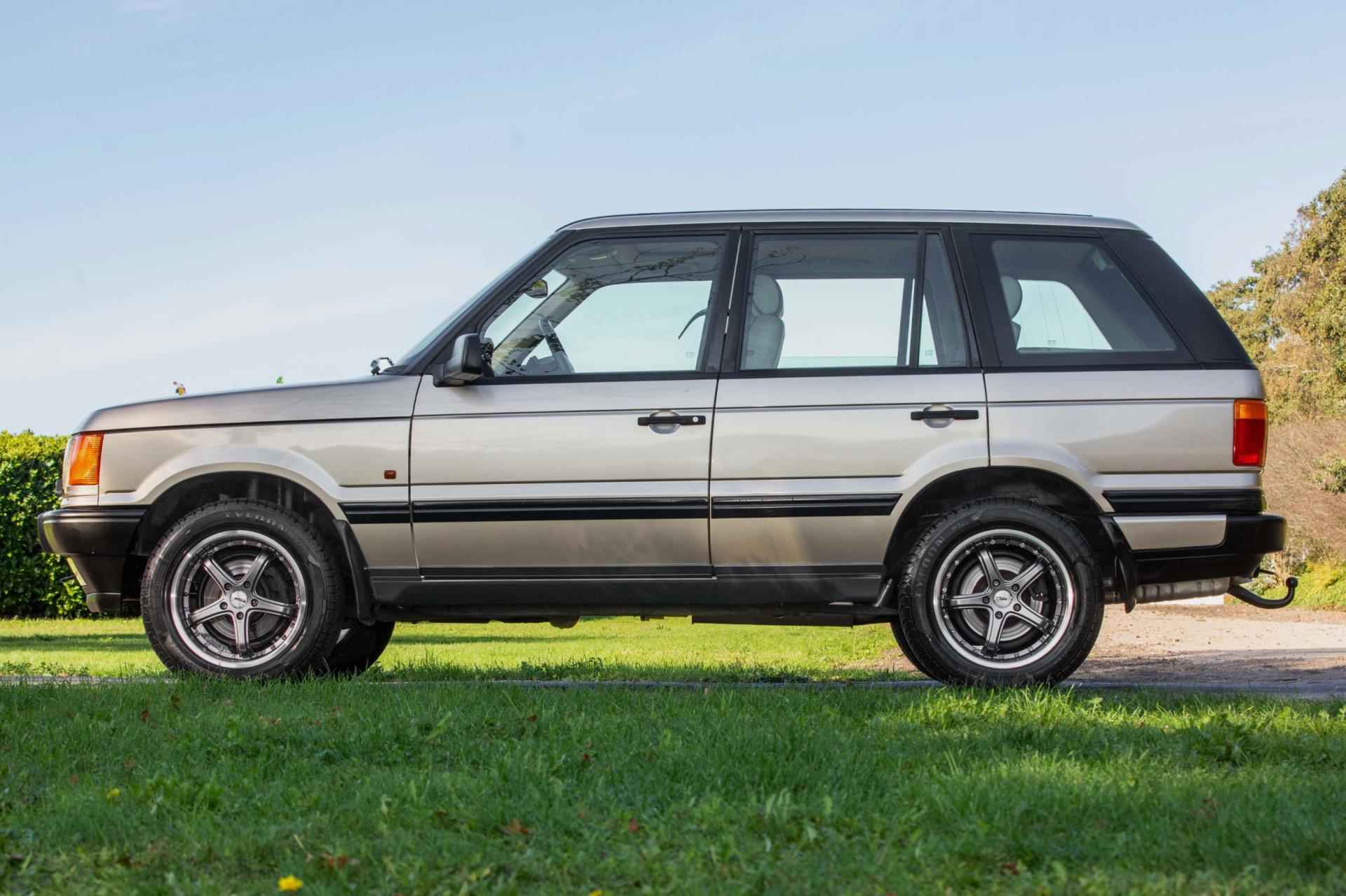 Land Rover RANGE ROVER 4.6 HSE Mooie Youngtimer met 108.790 km. - 9/50