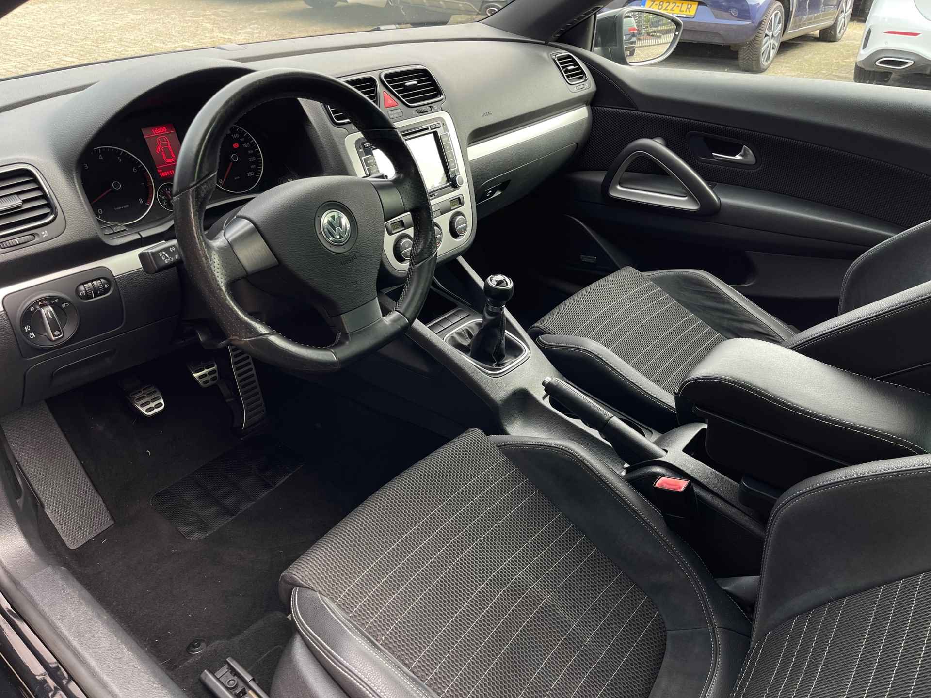 Volkswagen Scirocco 1.4 TSI PANO/NAVI/CAM/CLIMA/CARPLAY - 14/22