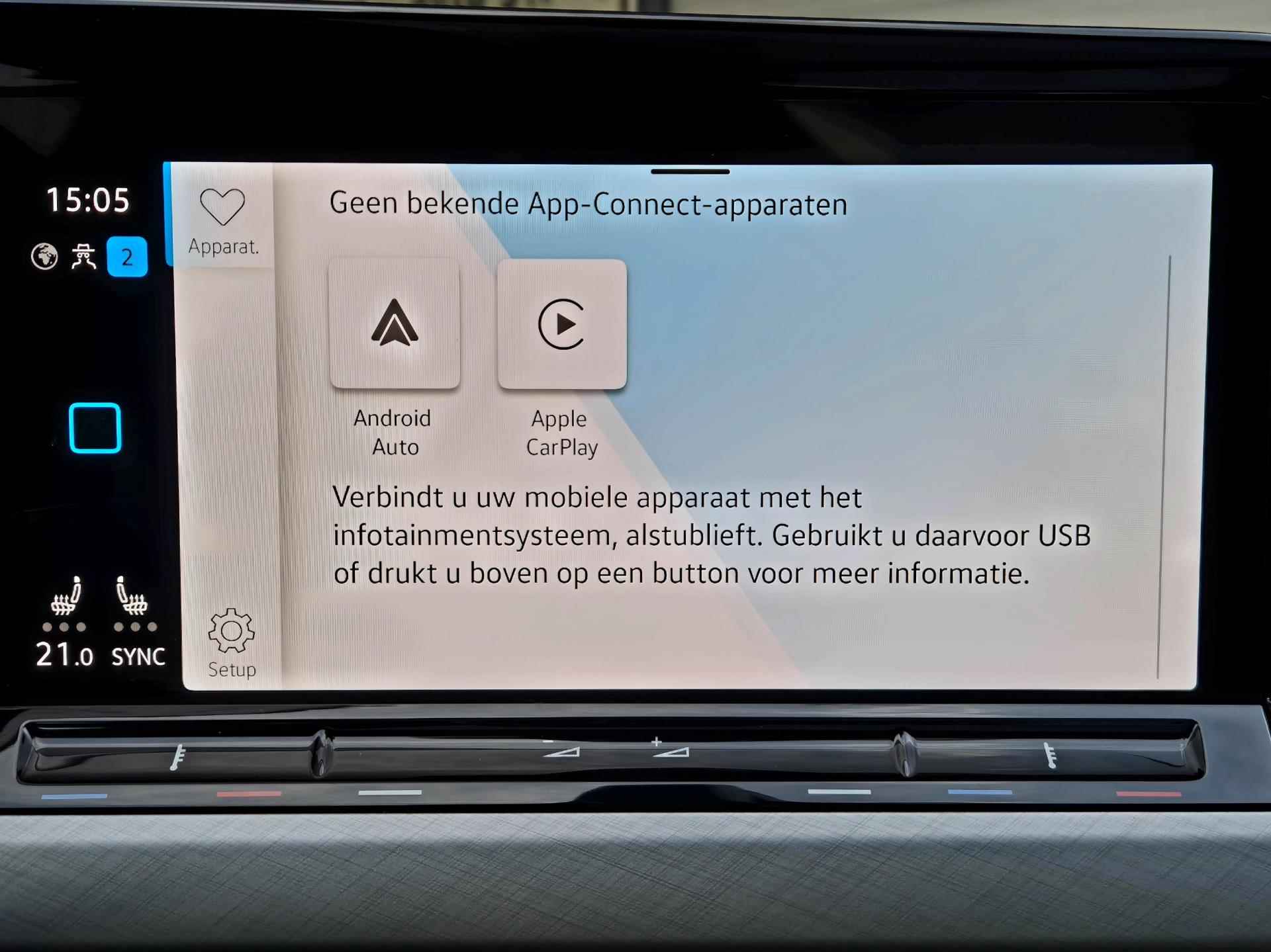 Volkswagen Golf Variant 1.5 eTSI 150PK + Panorama|Adaptive cruise|Navi|Apple/Android|Digital cockpit|Alcantara/stof|PDC|Camera - 23/41