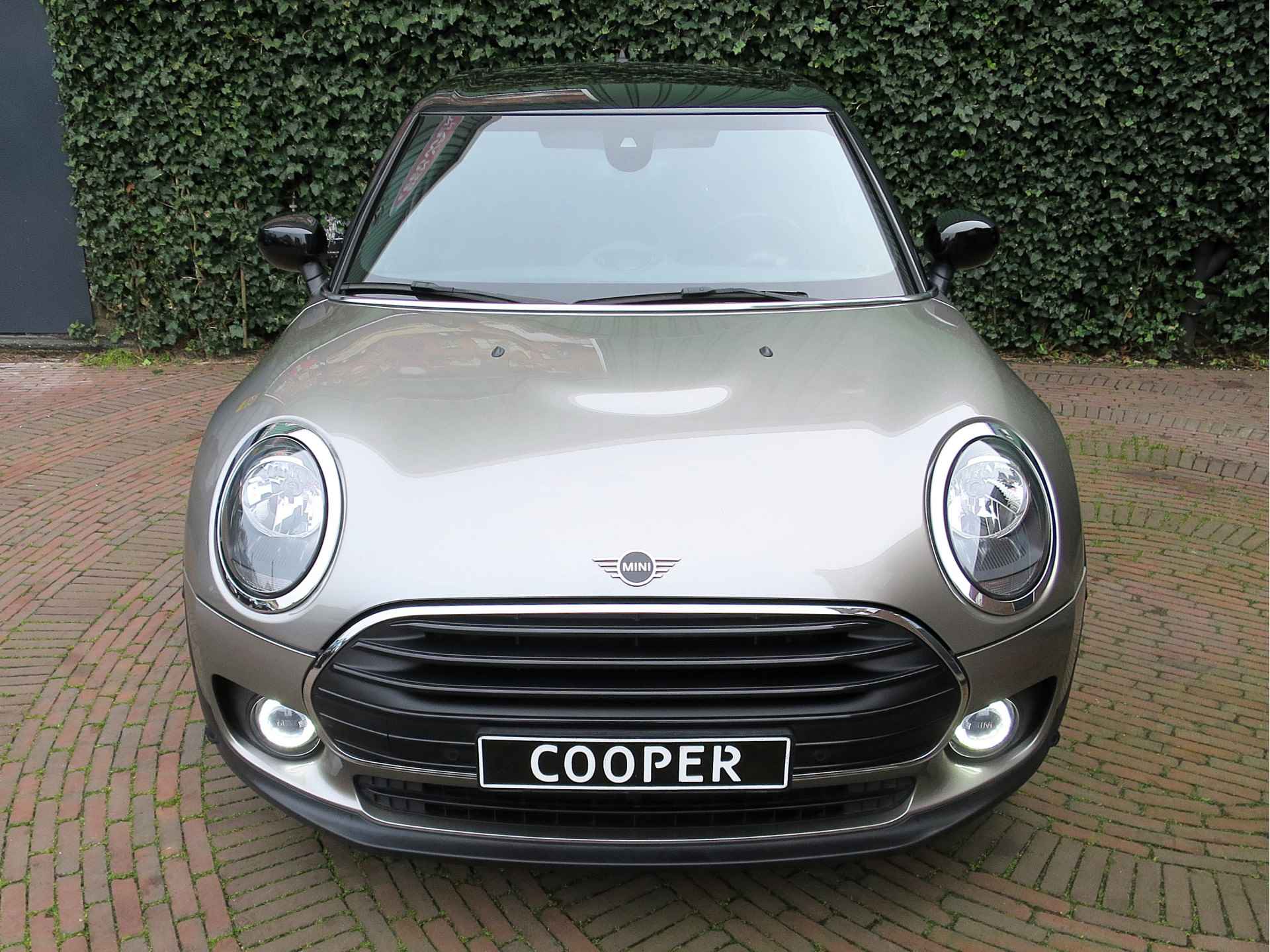 MINI Clubman 1.5 Cooper F54 LCI automaat met Navi, BT, Park.ass, cruise en 16" - 7/43