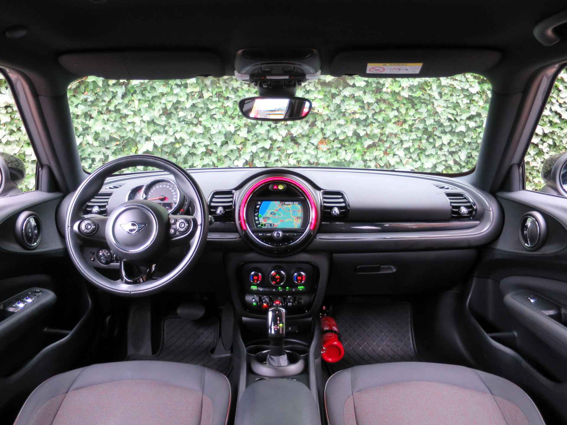 MINI Clubman 1.5 Cooper F54 LCI automaat met Navi, BT, Park.ass, cruise en 16" - 17/43