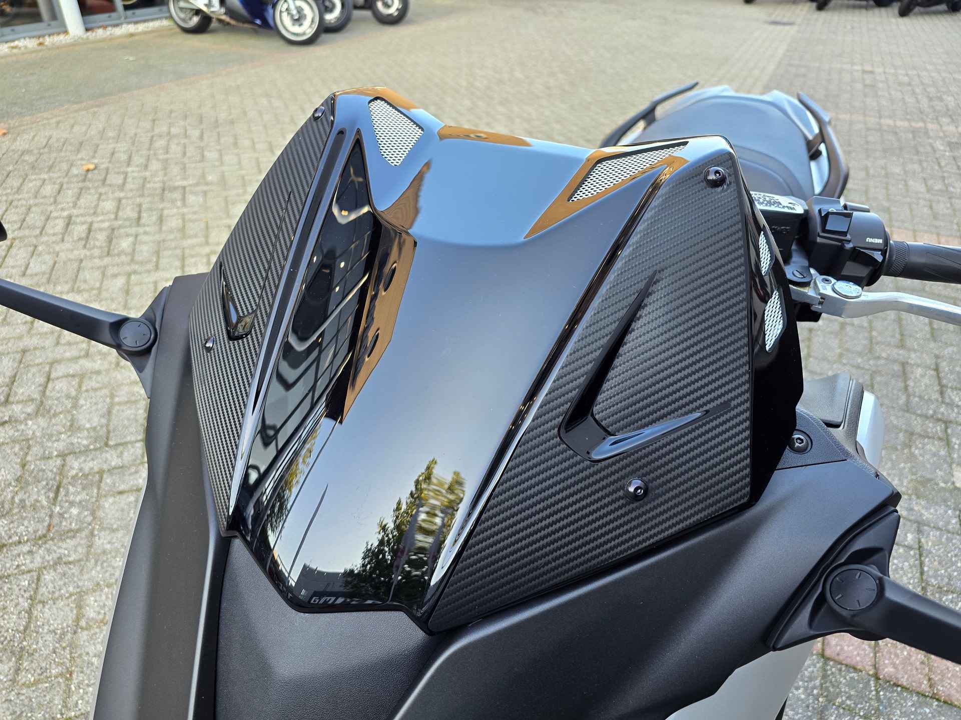 Yamaha TMAX 530 SX - 14/26