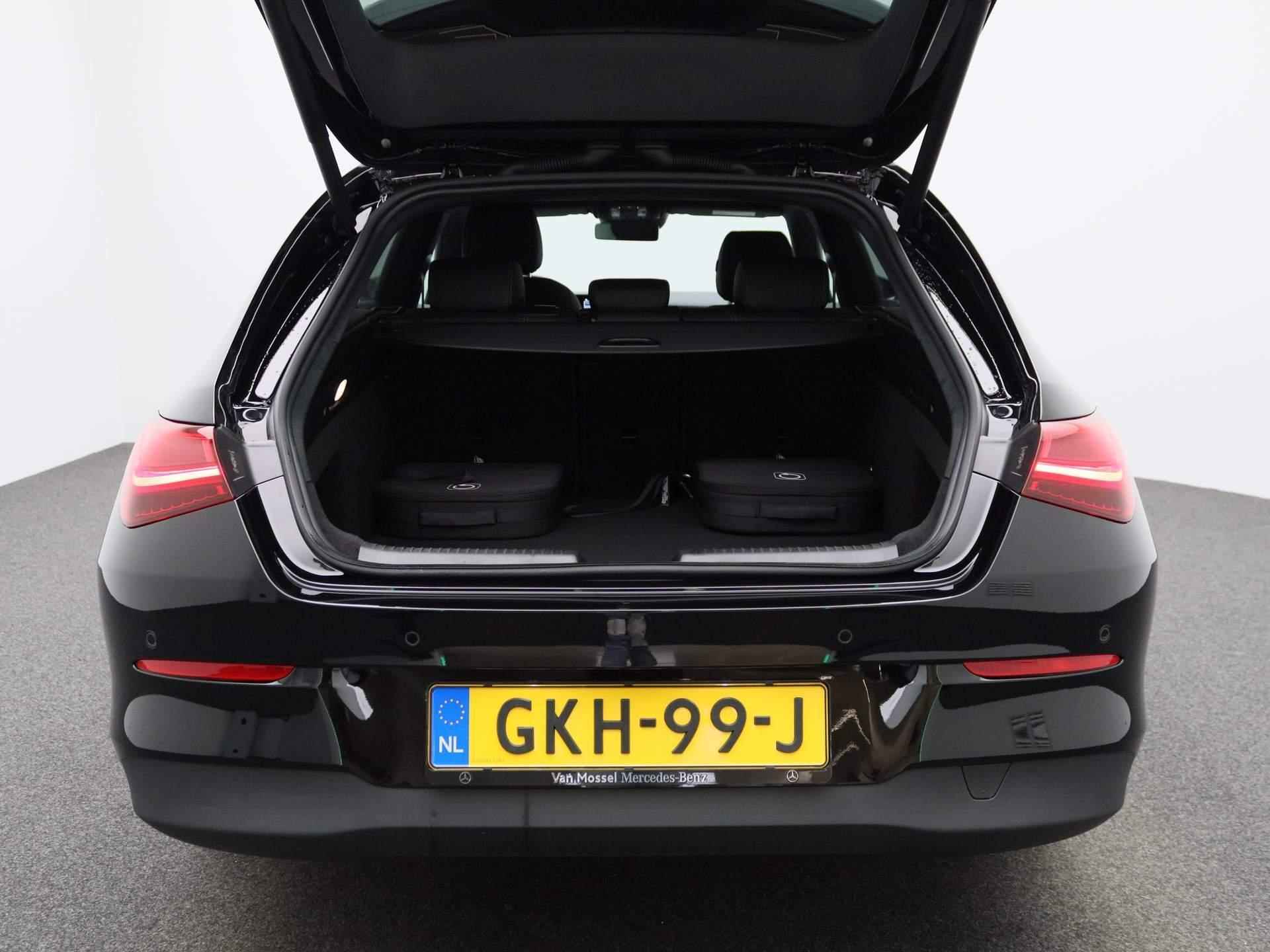 Mercedes-Benz CLA-klasse Shooting Brake 250 e Star Edition | HALF LEDER INTERIEUR | ACHTERUITRIJCAMERA | WIDESCREEN NAVIGATIE | PARK DISTANCE CONTROL VOOR EN ACHTER | CLIMATE CONTROL | STOELVERWARMING | - 13/46