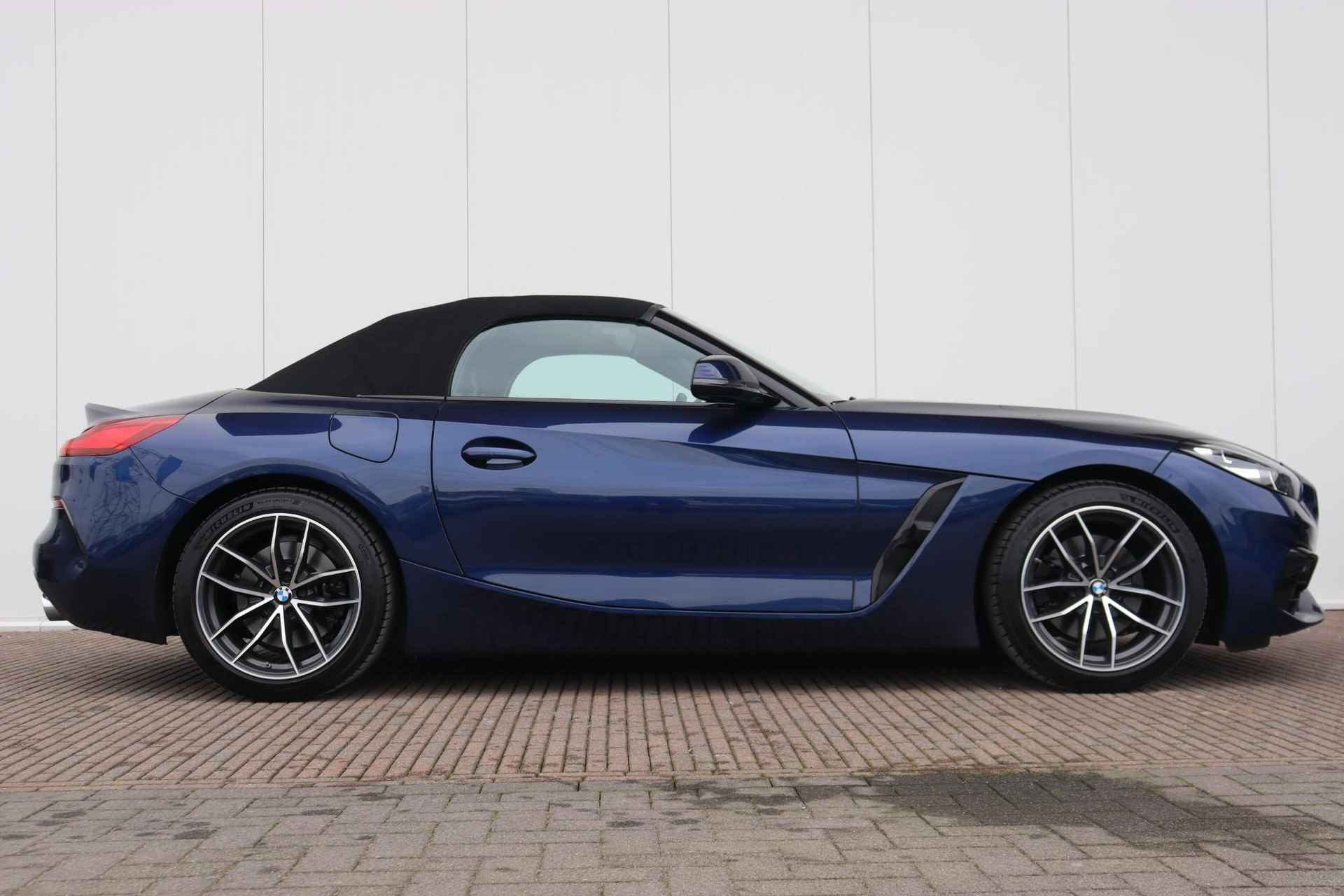 BMW Z4 Roadster sDrive20i High Executive Hifi System / M-Sportstoelen / 18"V-Spaak Bi-colour Orbit Grey / Lendesteun / M-Sportstuurwiel / Adaptieve Led Koplampen - 5/34