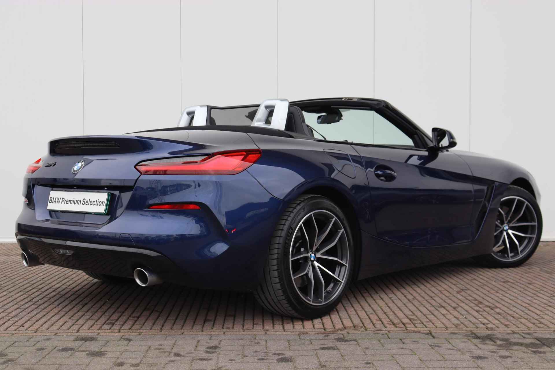 BMW Z4 Roadster sDrive20i High Executive Hifi System / M-Sportstoelen / 18"V-Spaak Bi-colour Orbit Grey / Lendesteun / M-Sportstuurwiel / Adaptieve Led Koplampen - 7/34