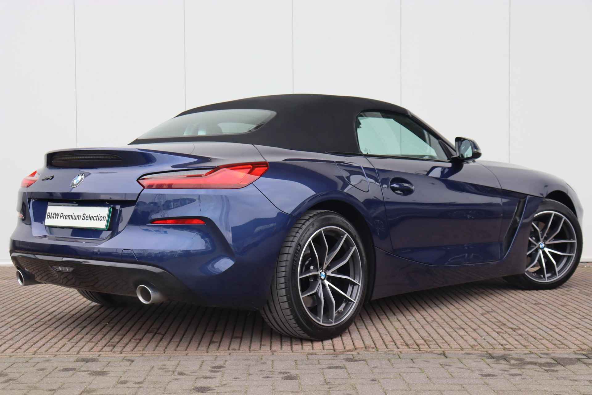 BMW Z4 Roadster sDrive20i High Executive Hifi System / M-Sportstoelen / 18"V-Spaak Bi-colour Orbit Grey / Lendesteun / M-Sportstuurwiel / Adaptieve Led Koplampen - 8/34