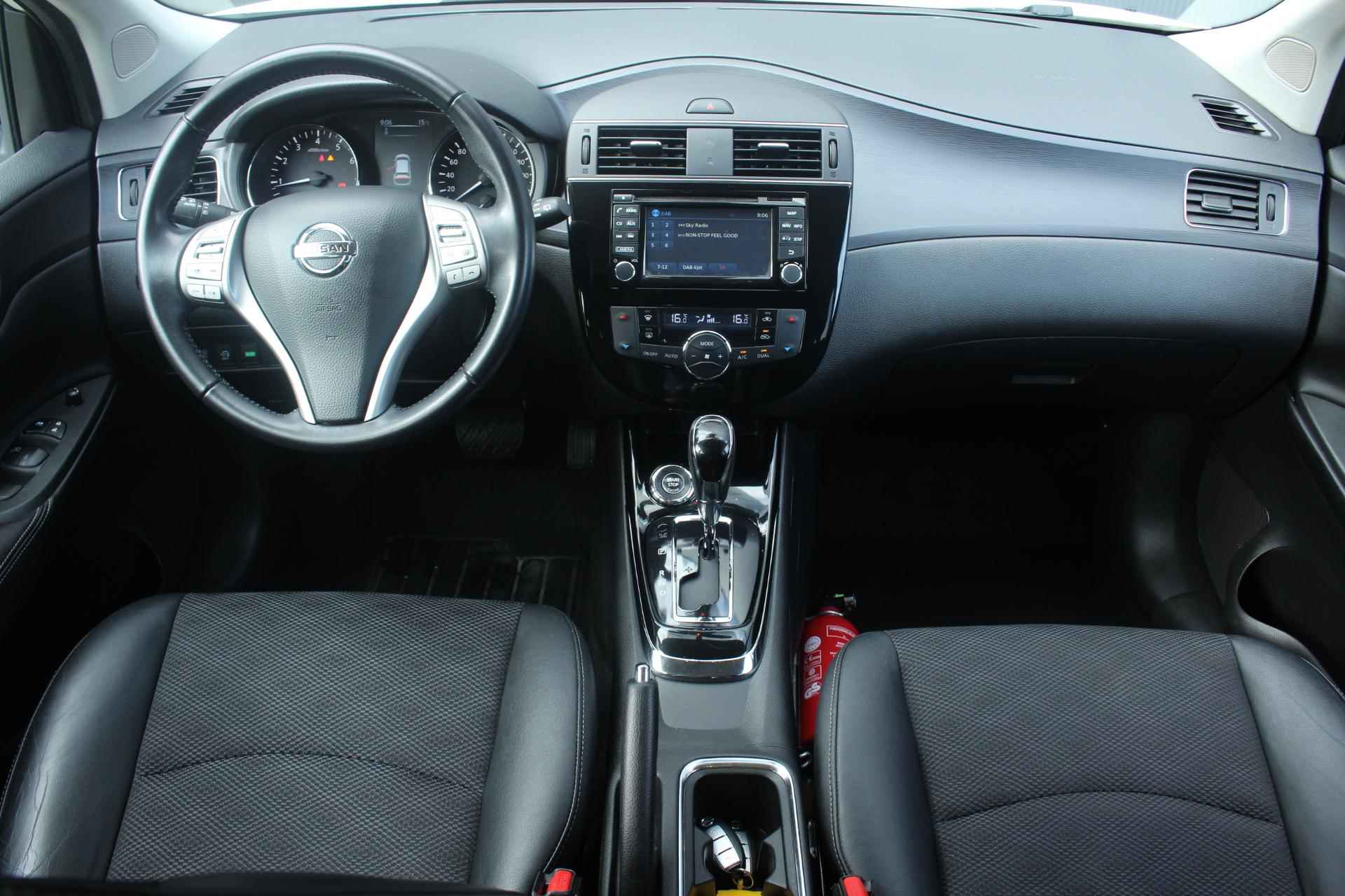 Nissan Pulsar 1.2 DIG-T 116pk N-Vision Automaat | Navigatie | Climate Control | Automatische Verlichting & Regensensoren | Achteruitrij Camera | Keyless Entry | Bluetooth telefoonverbinding | Lichtmetalen Velgen | Trekhaak | - 11/29