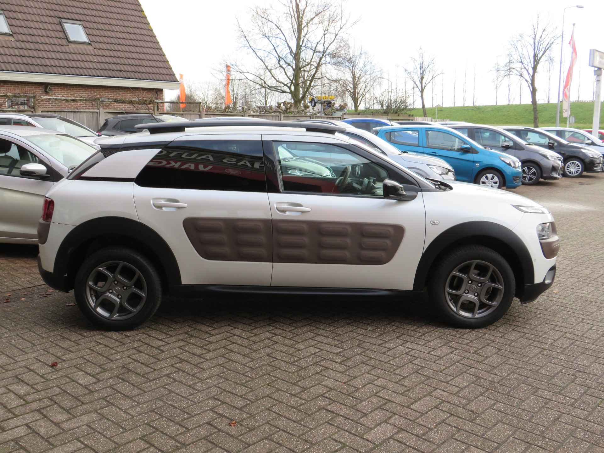 Citroën C4 Cactus 1.2 e-VTi Shine | Clima-Airco | Navigatie | Cruise Control | Inc. garantie - 6/34