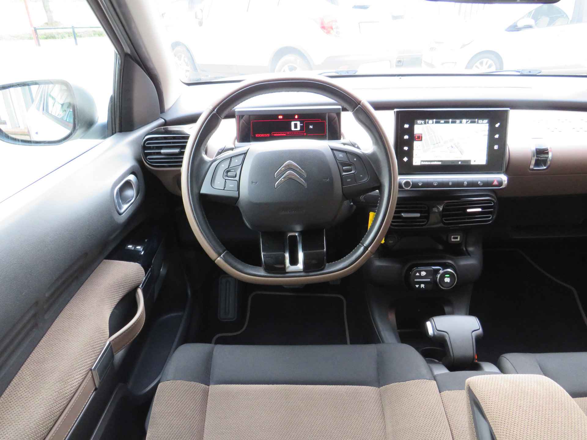 Citroën C4 Cactus 1.2 e-VTi Shine | Clima-Airco | Navigatie | Cruise Control | Inc. garantie - 20/34