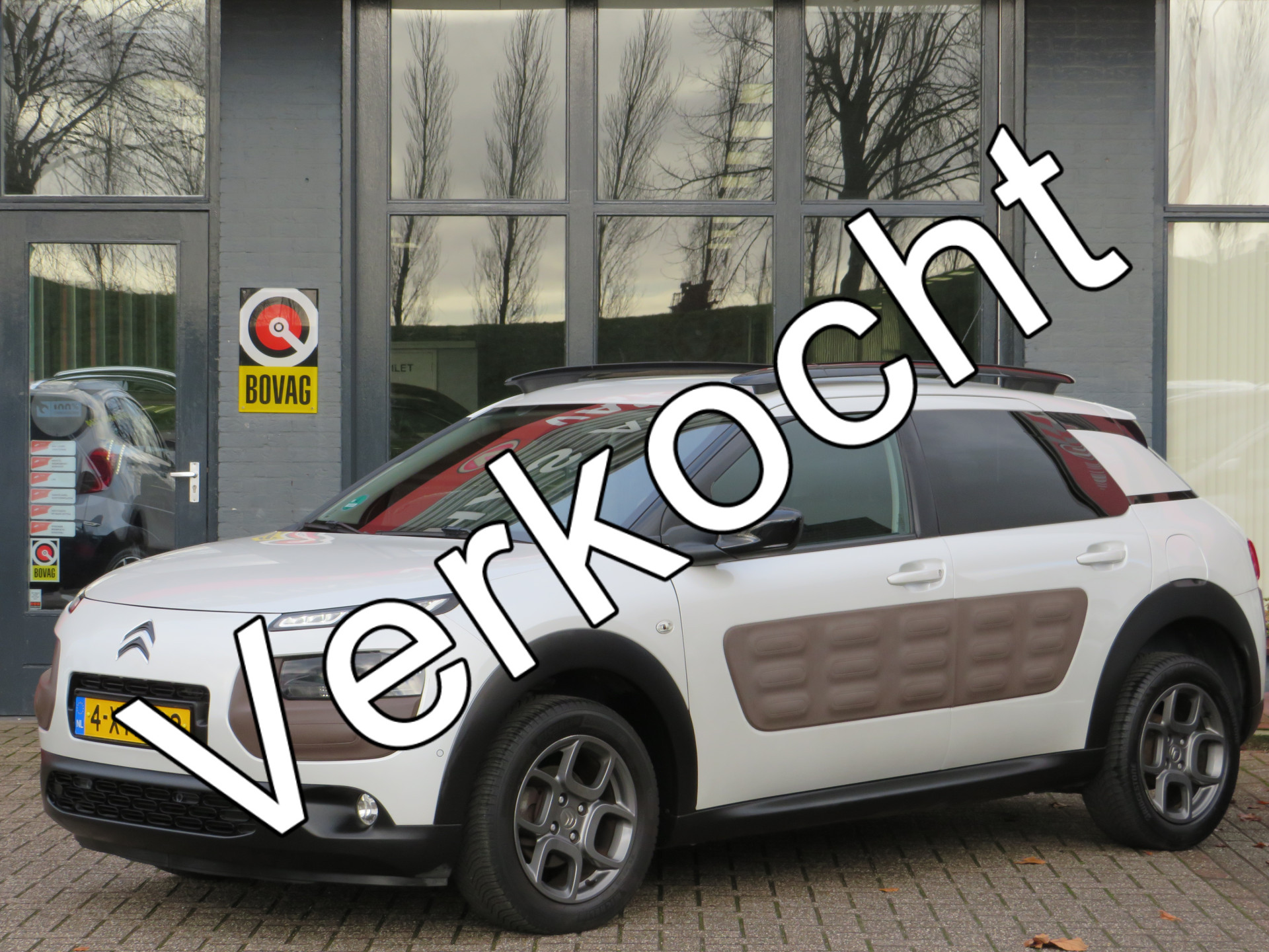 Citroën C4 Cactus 1.2 e-VTi Shine | Clima-Airco | Navigatie | Cruise Control | Inc. garantie