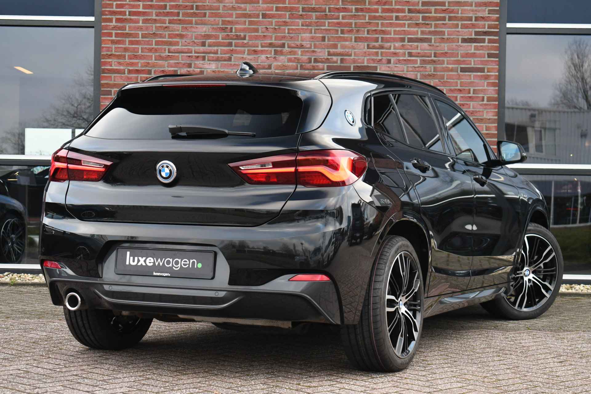 BMW X2 xDrive25e M-Sport 9301km! Pano Adp-LED el-klep stoelverw - 2/80