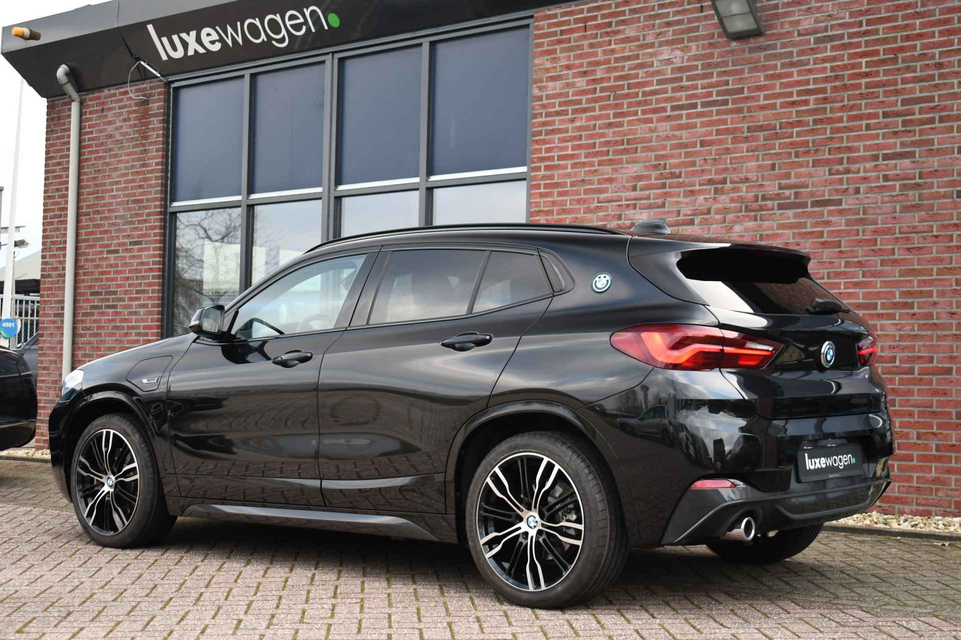 BMW X2 xDrive25e M-Sport 9301km! Pano Adp-LED el-klep stoelverw - 6/80