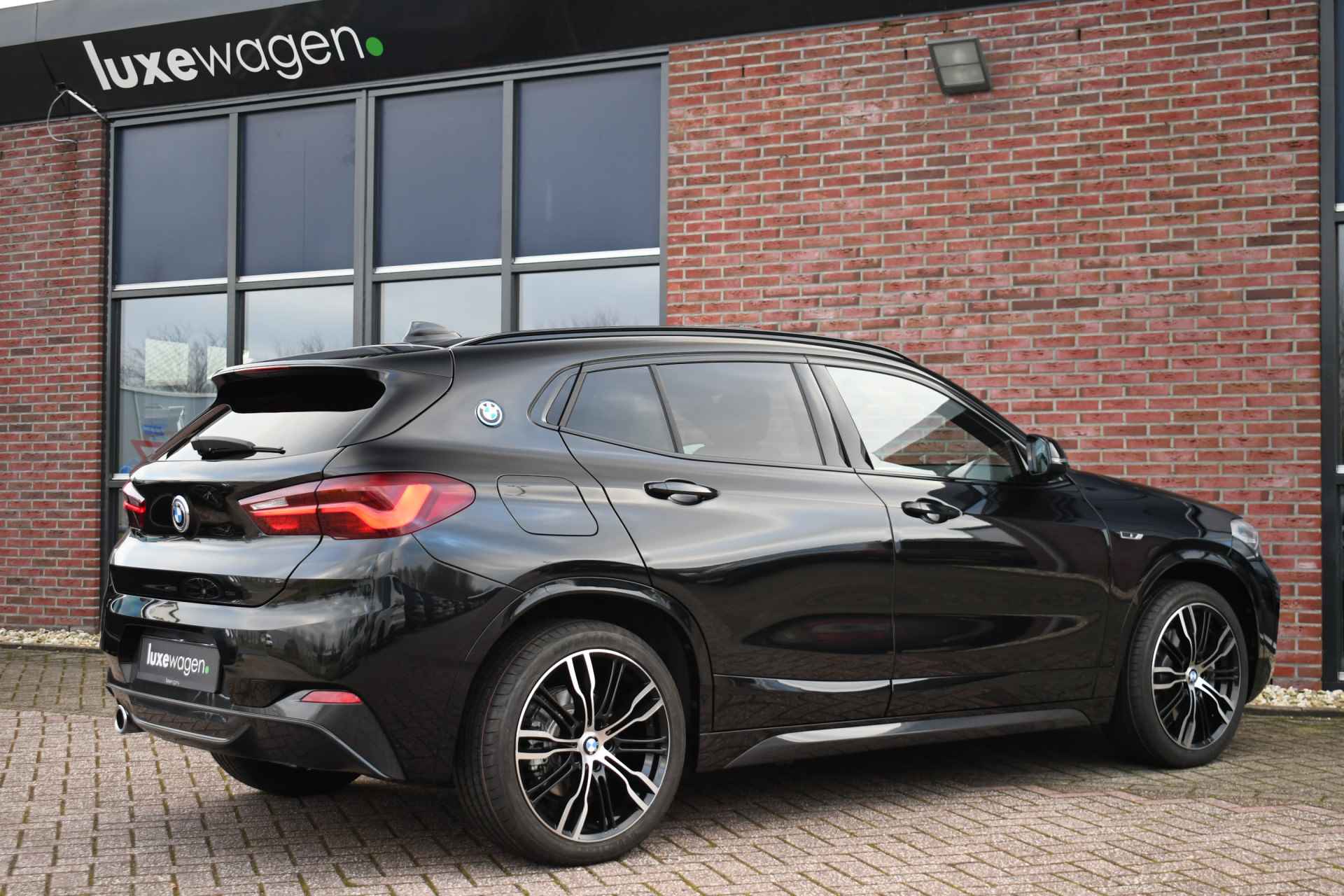 BMW X2 xDrive25e M-Sport 9301km! Pano Adp-LED el-klep stoelverw - 43/80