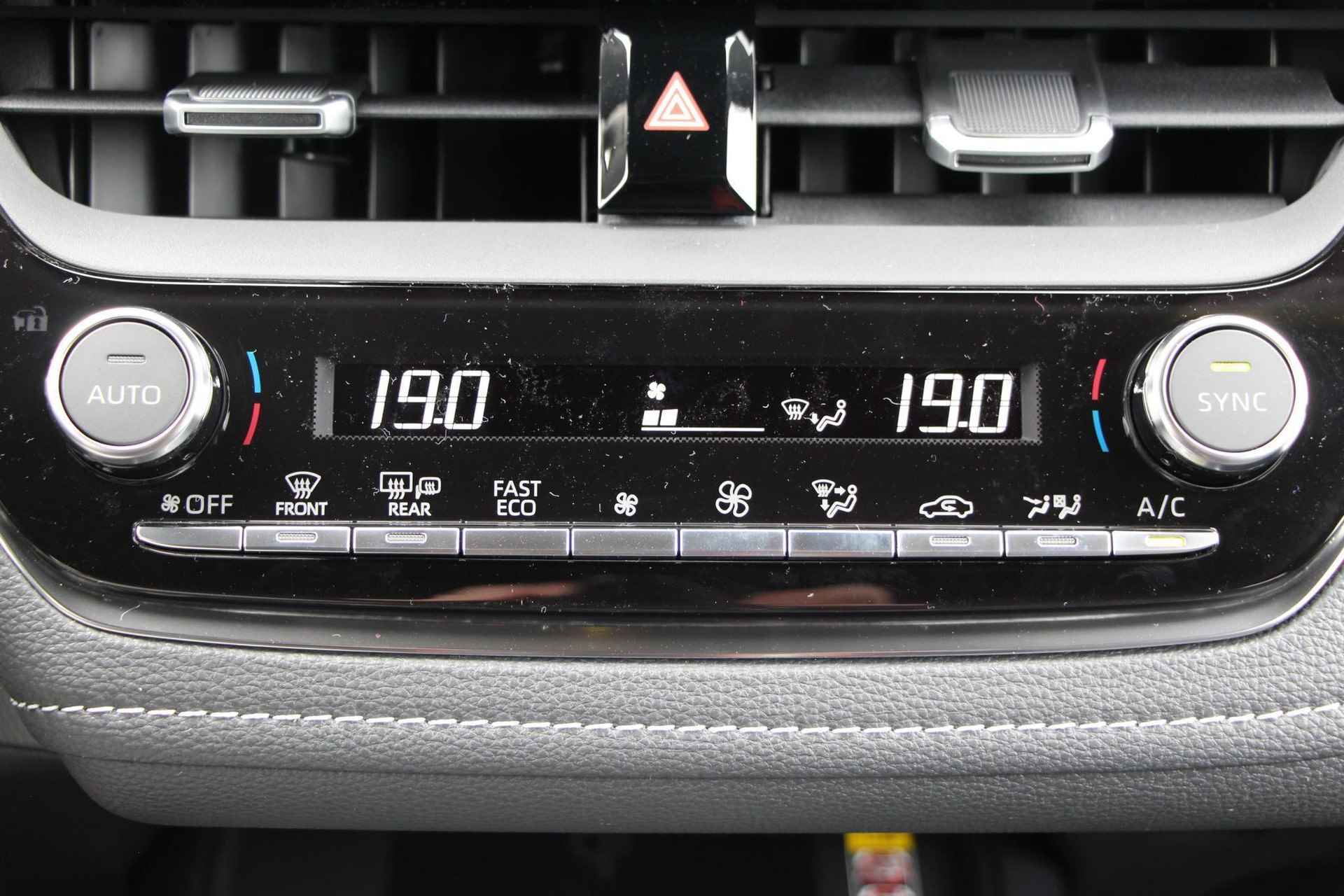 Toyota Corolla Touring Sports 1.8 Hybrid First Edition || NIEUWE AUTO || - 18/40