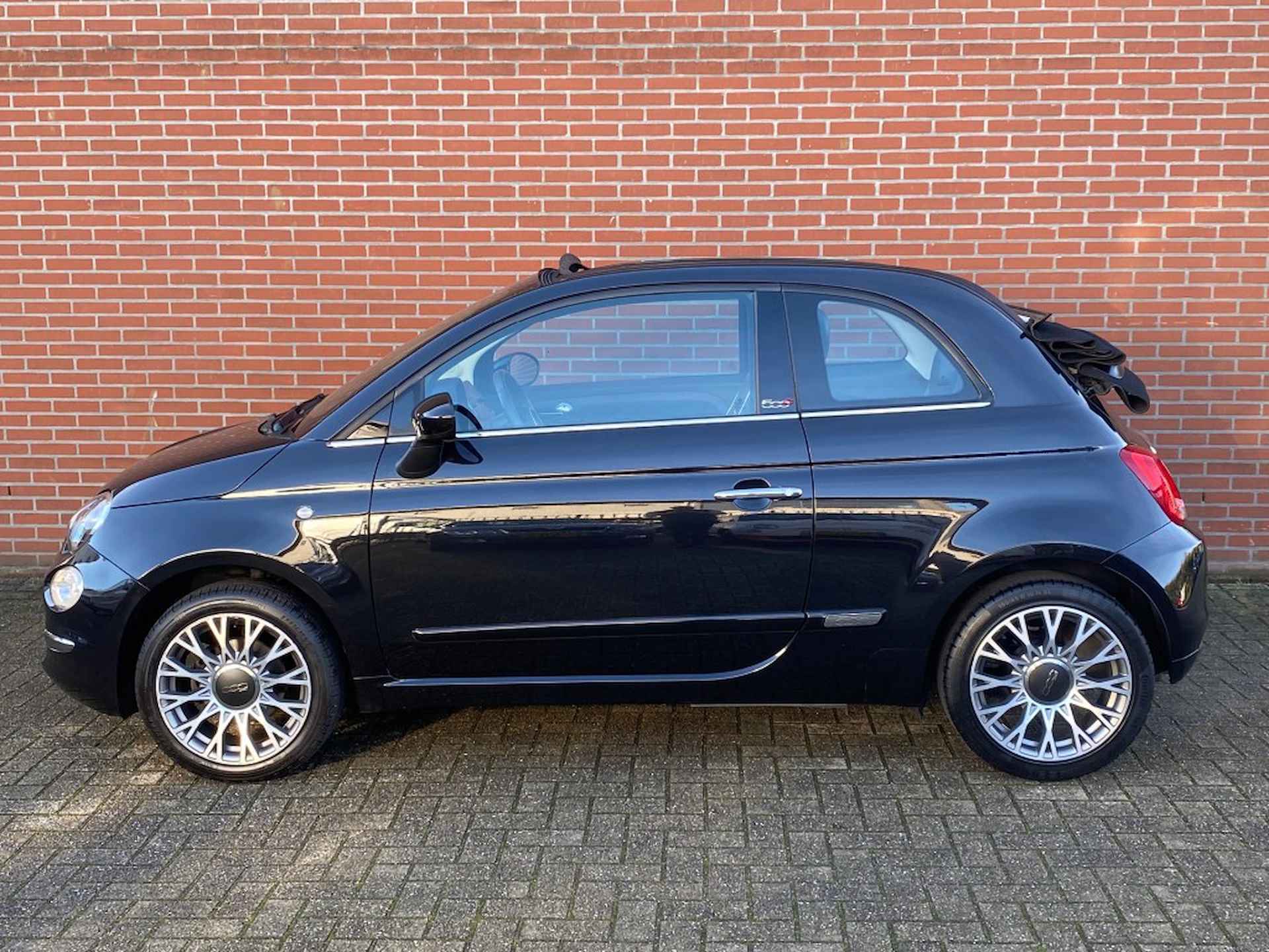 FIAT 500c 1.2 LOUNGE / CARPLAY / NAVI / CLIMA / CRUISE / PDC - 3/27